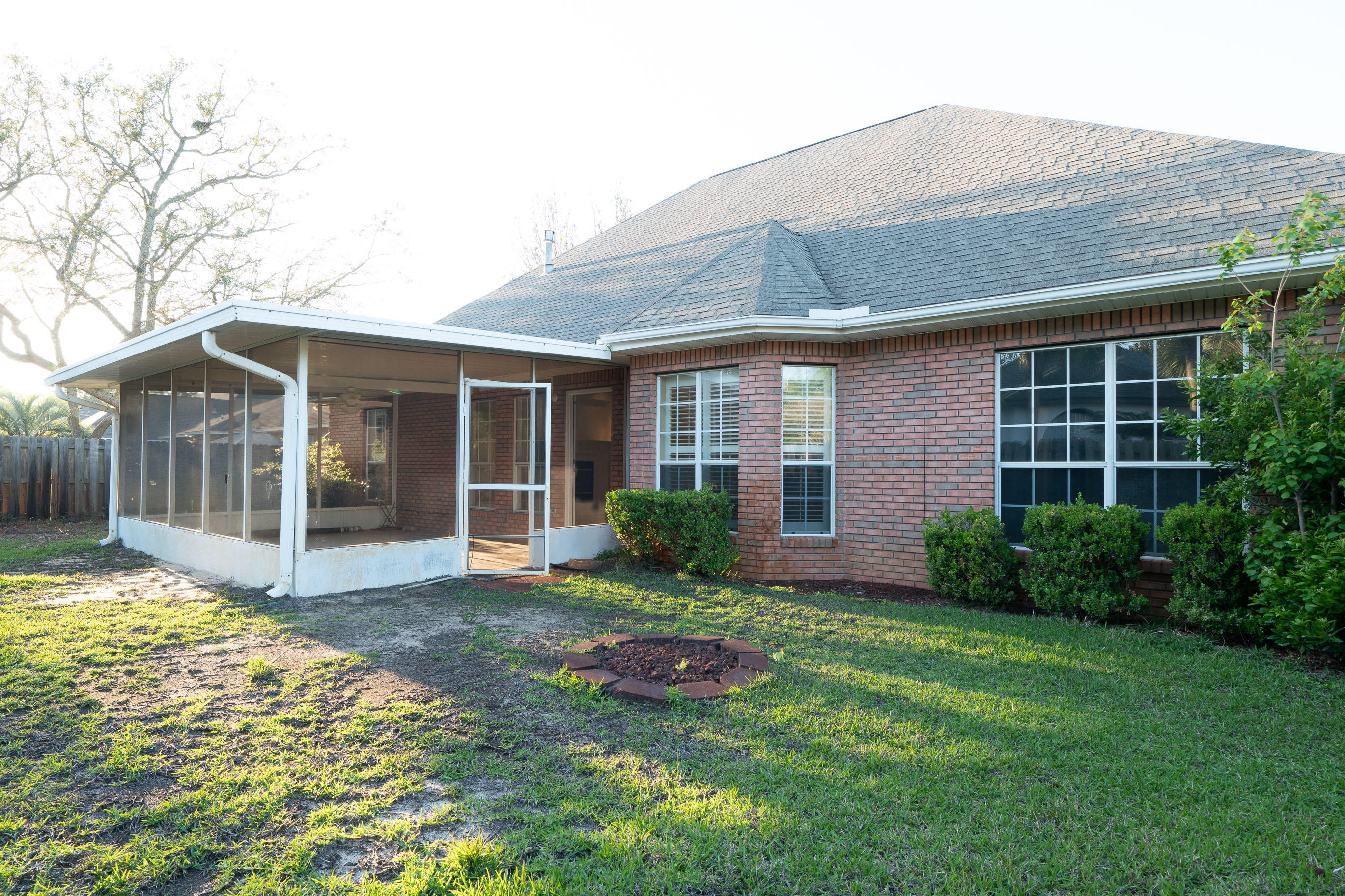 WINDSOR FOREST - Residential