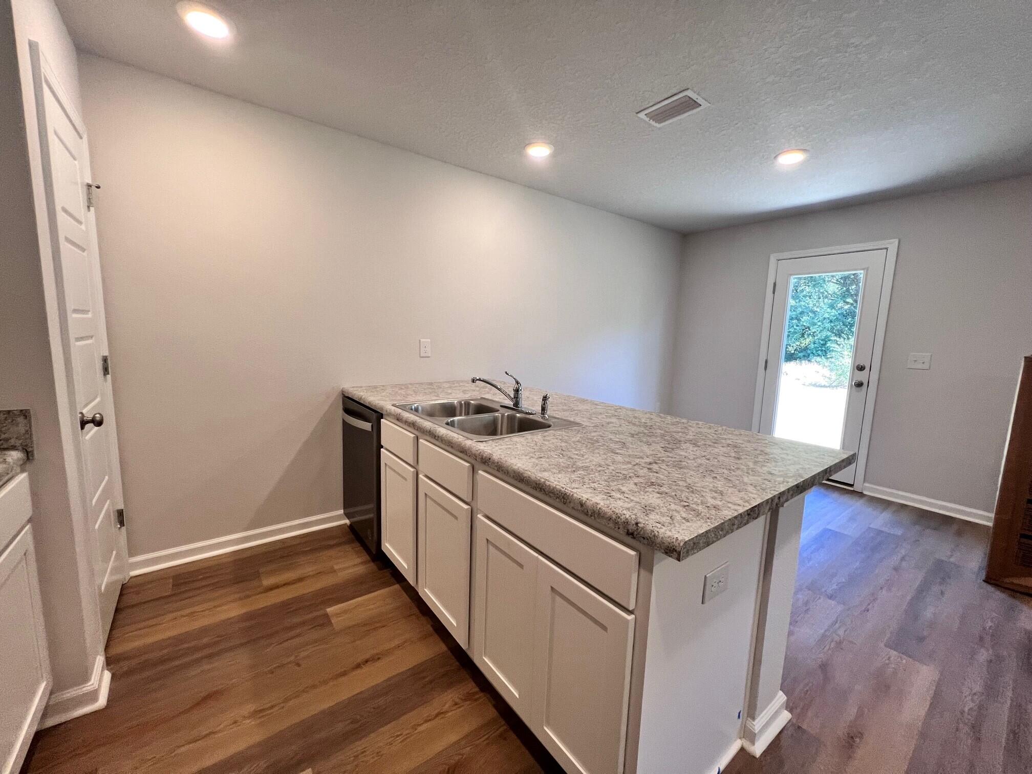 Day's Landing - Residential