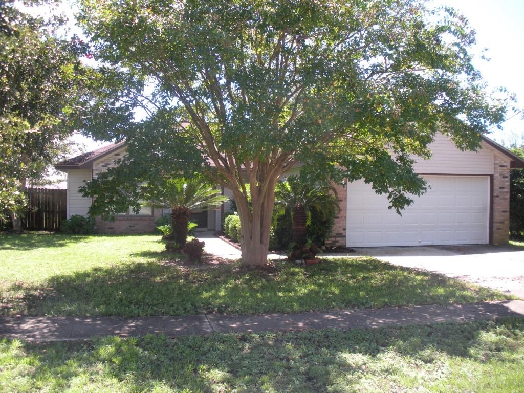 CARDINAL ESTATES - Residential