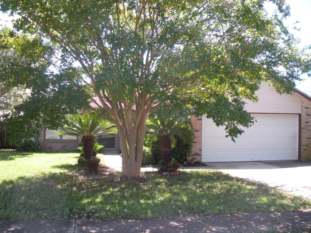 CARDINAL ESTATES - Residential