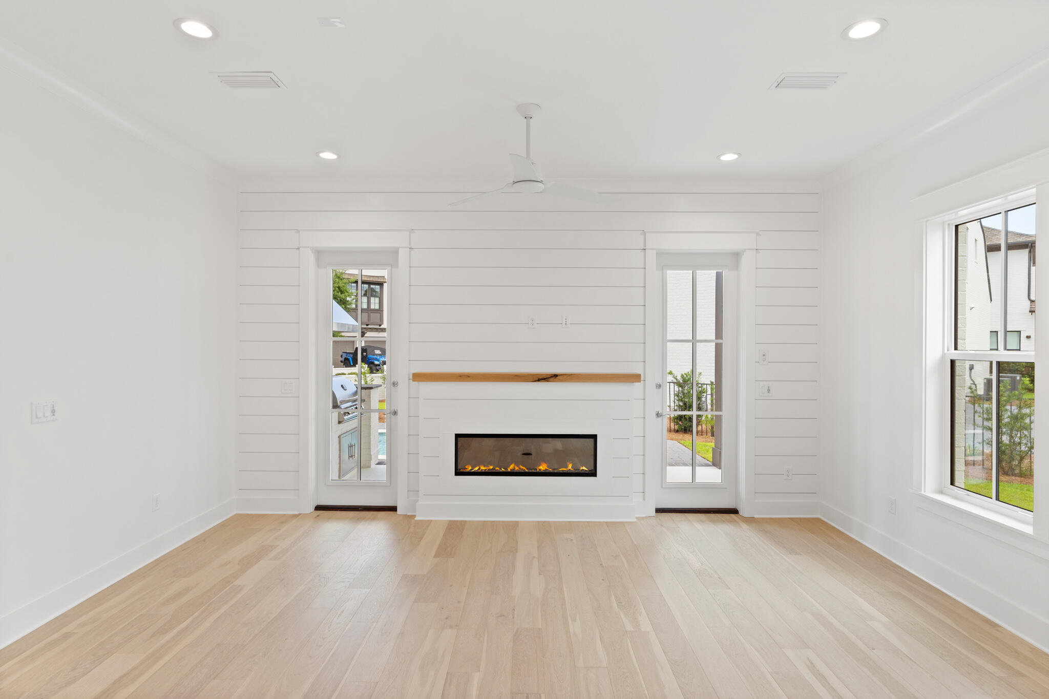 Ridgewalk - Residential