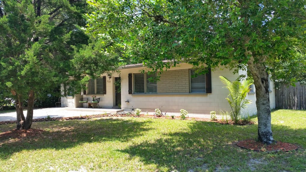 GARNIERS BEACH - Residential