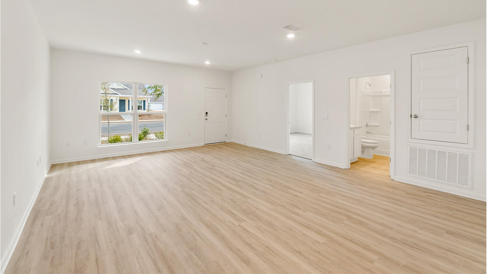 Owl's Head East - Residential