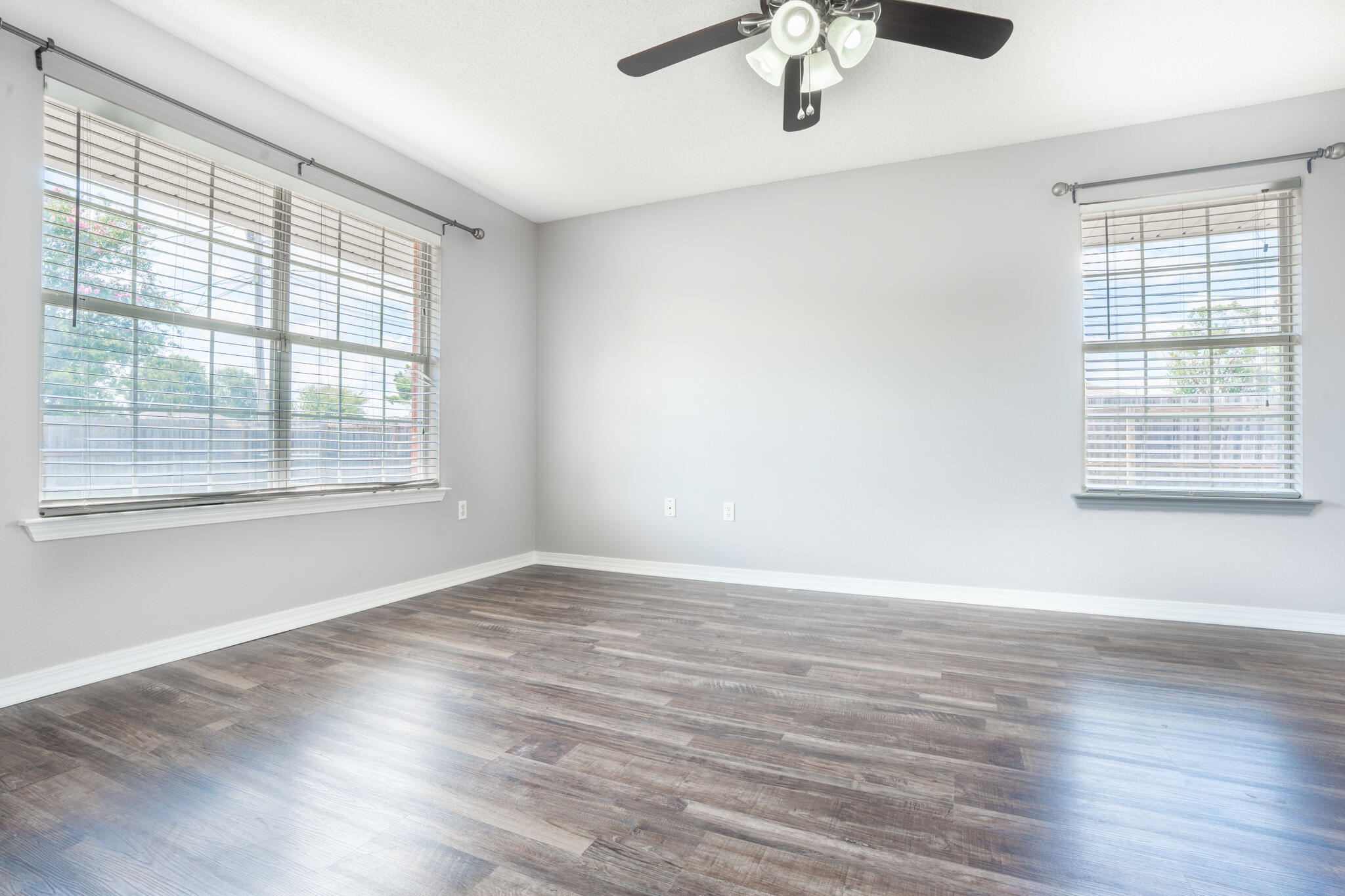 HAMPTON RIDGE ESTATES - Residential