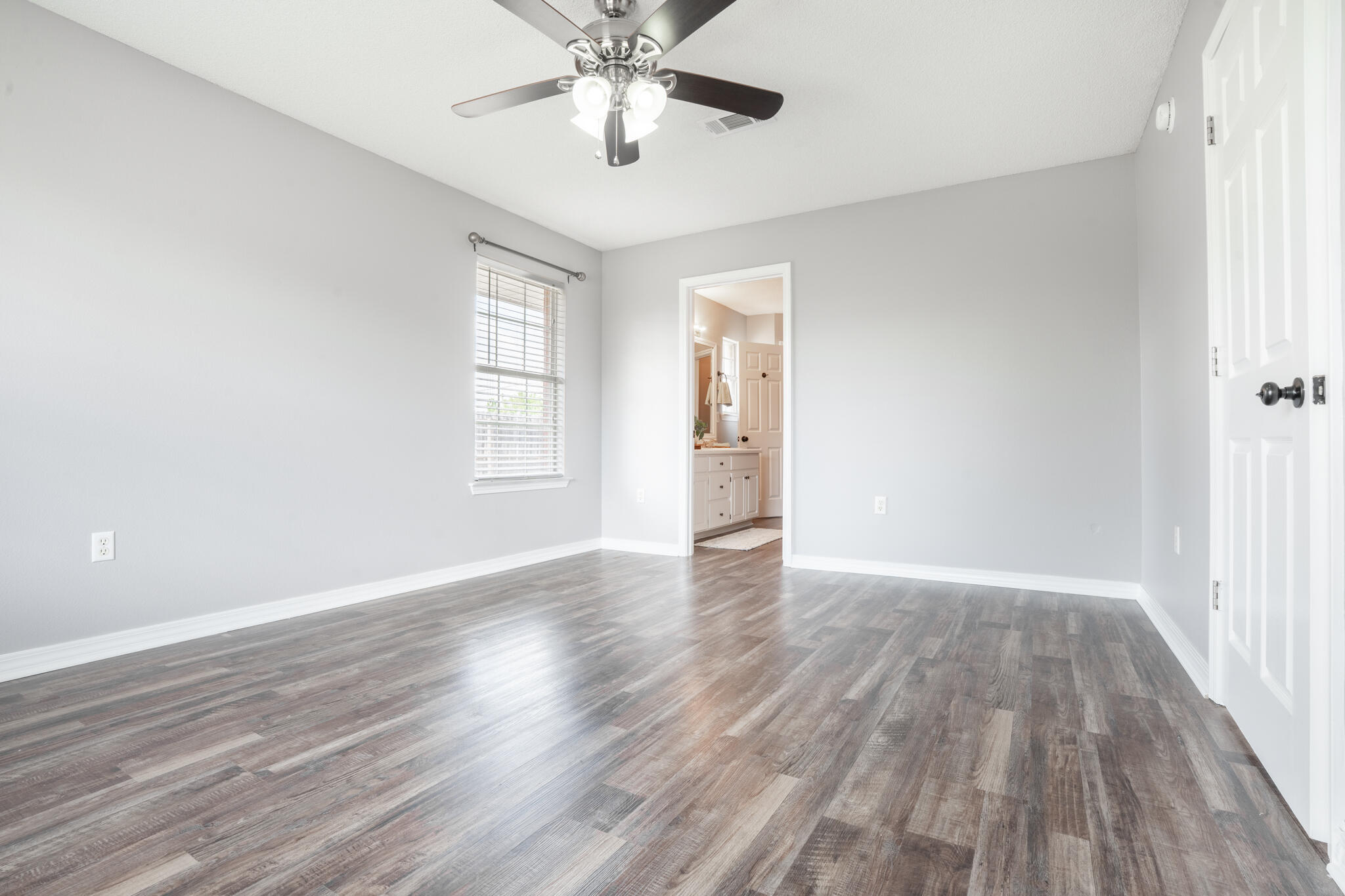 HAMPTON RIDGE ESTATES - Residential
