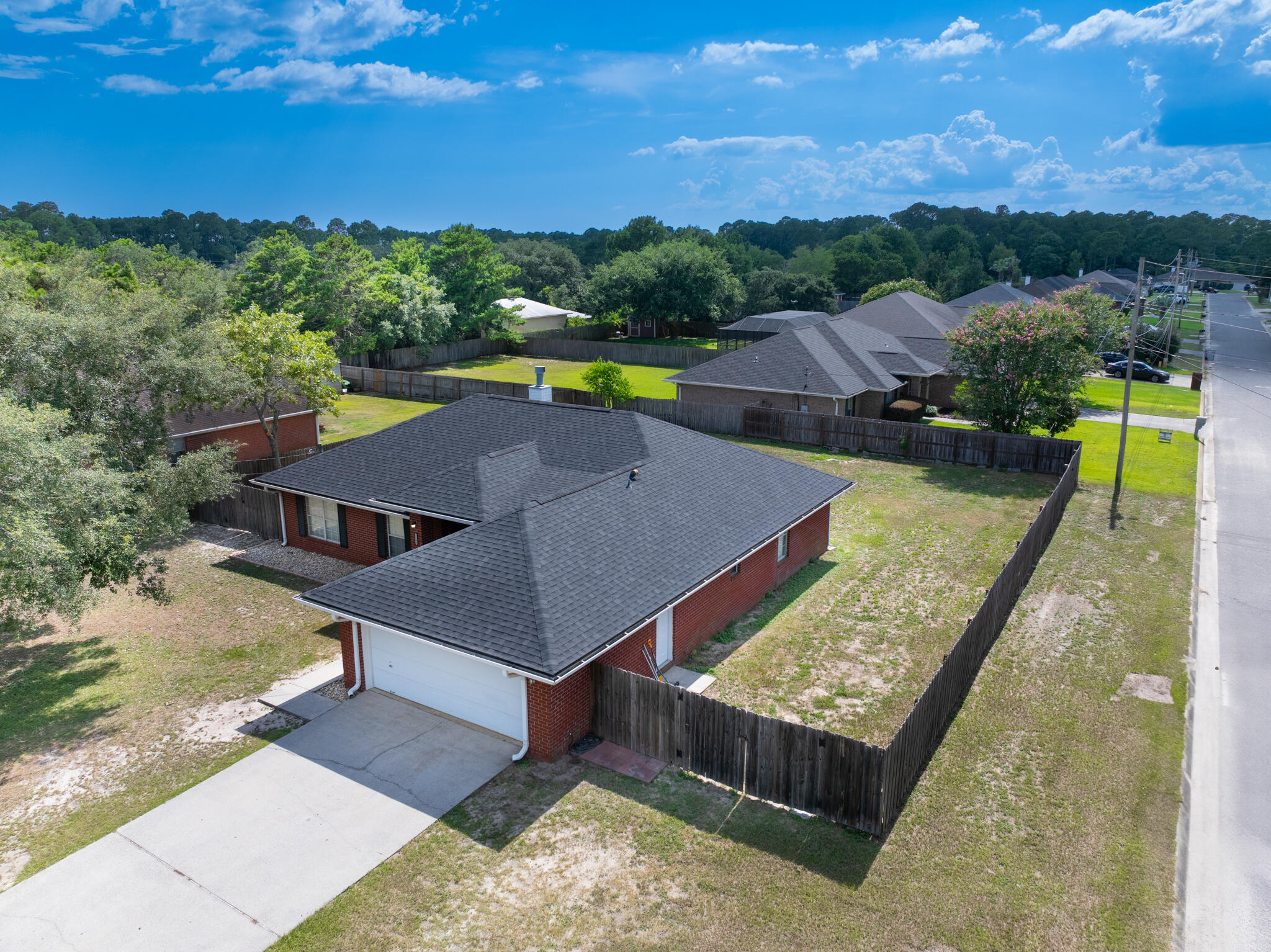 HAMPTON RIDGE ESTATES - Residential