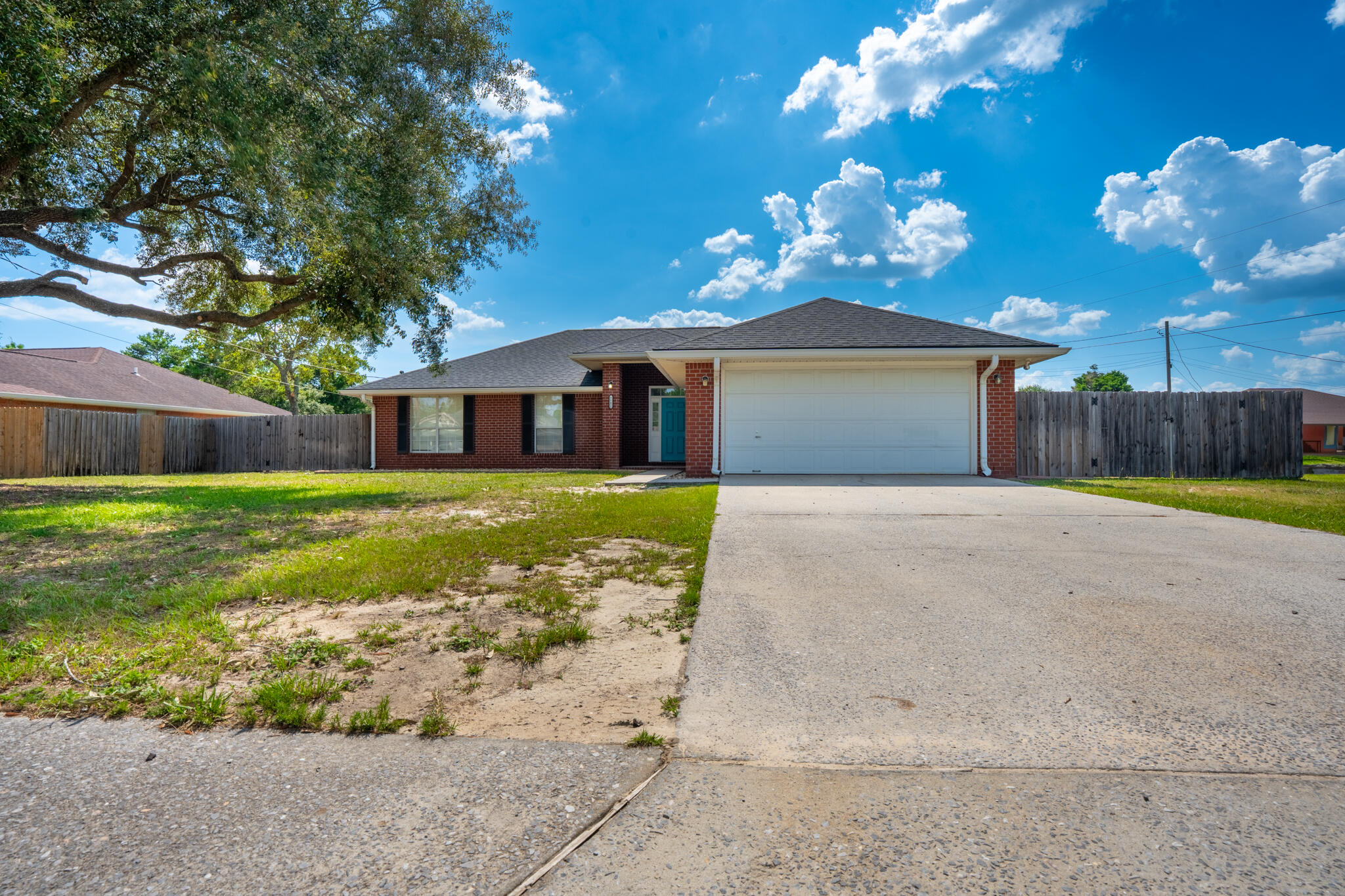 HAMPTON RIDGE ESTATES - Residential
