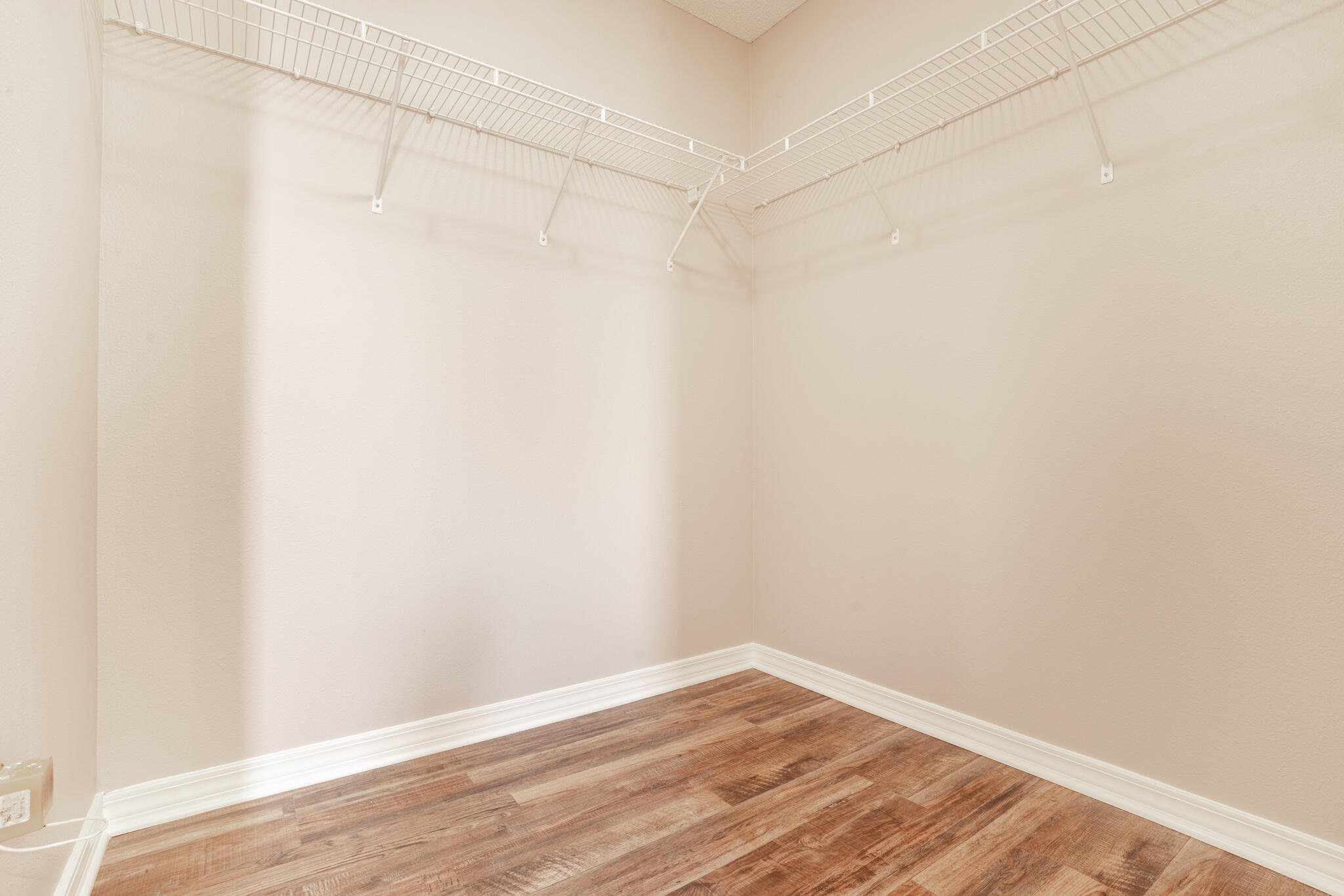 HAMPTON RIDGE ESTATES - Residential