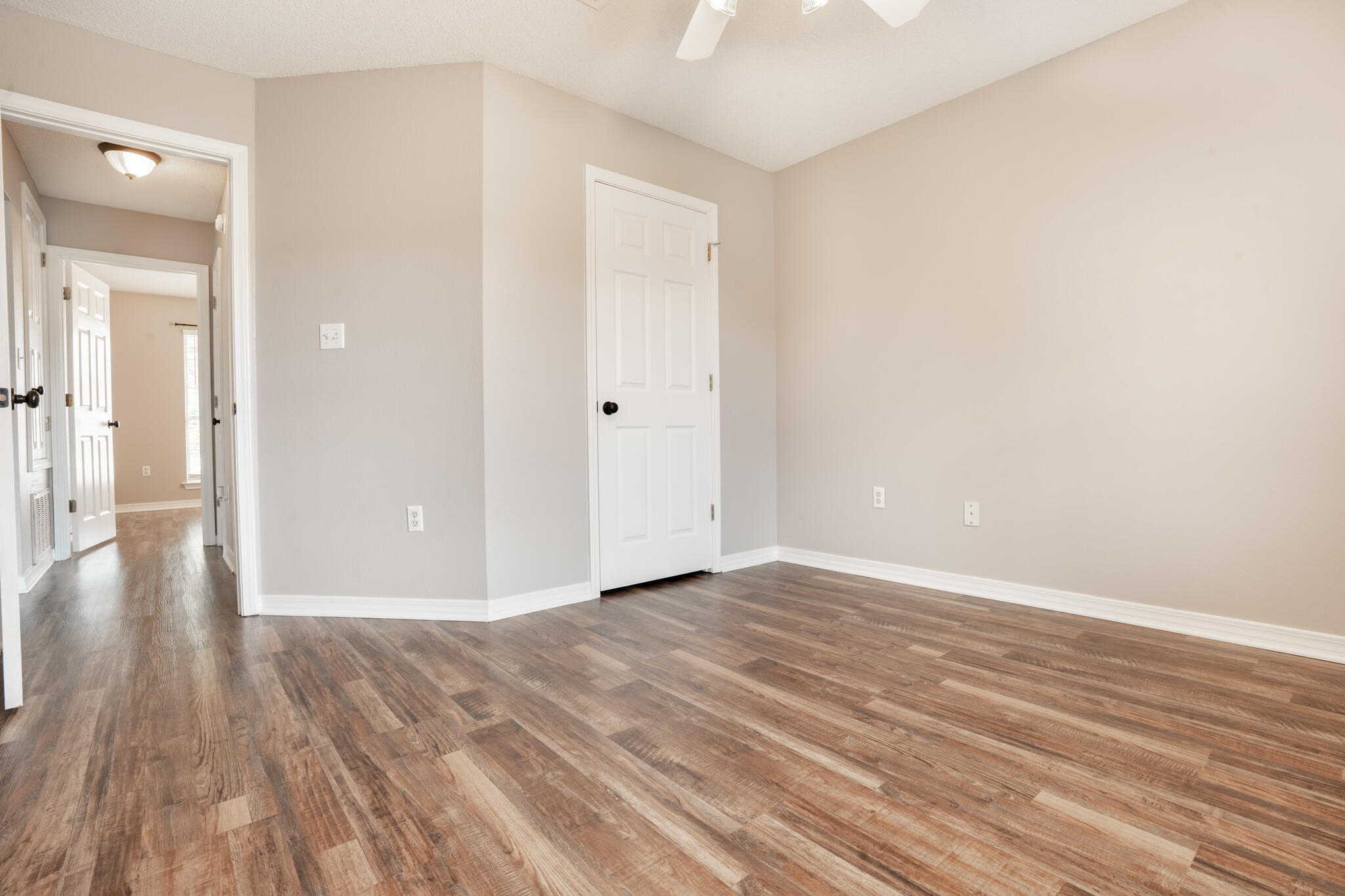 HAMPTON RIDGE ESTATES - Residential