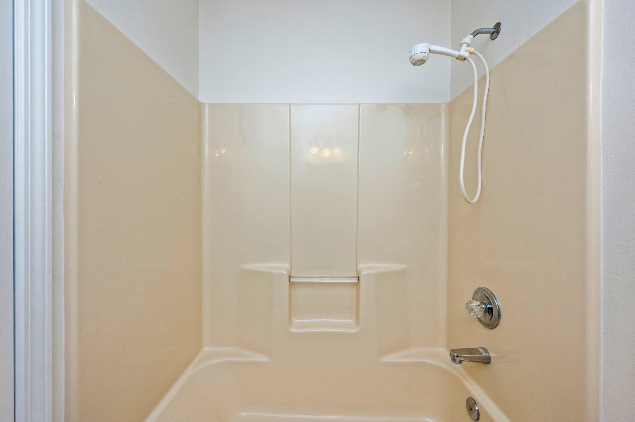 RANSOM PINES AMEND - Residential