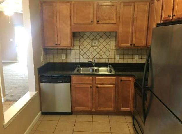 CARONDOLET T/H - Residential