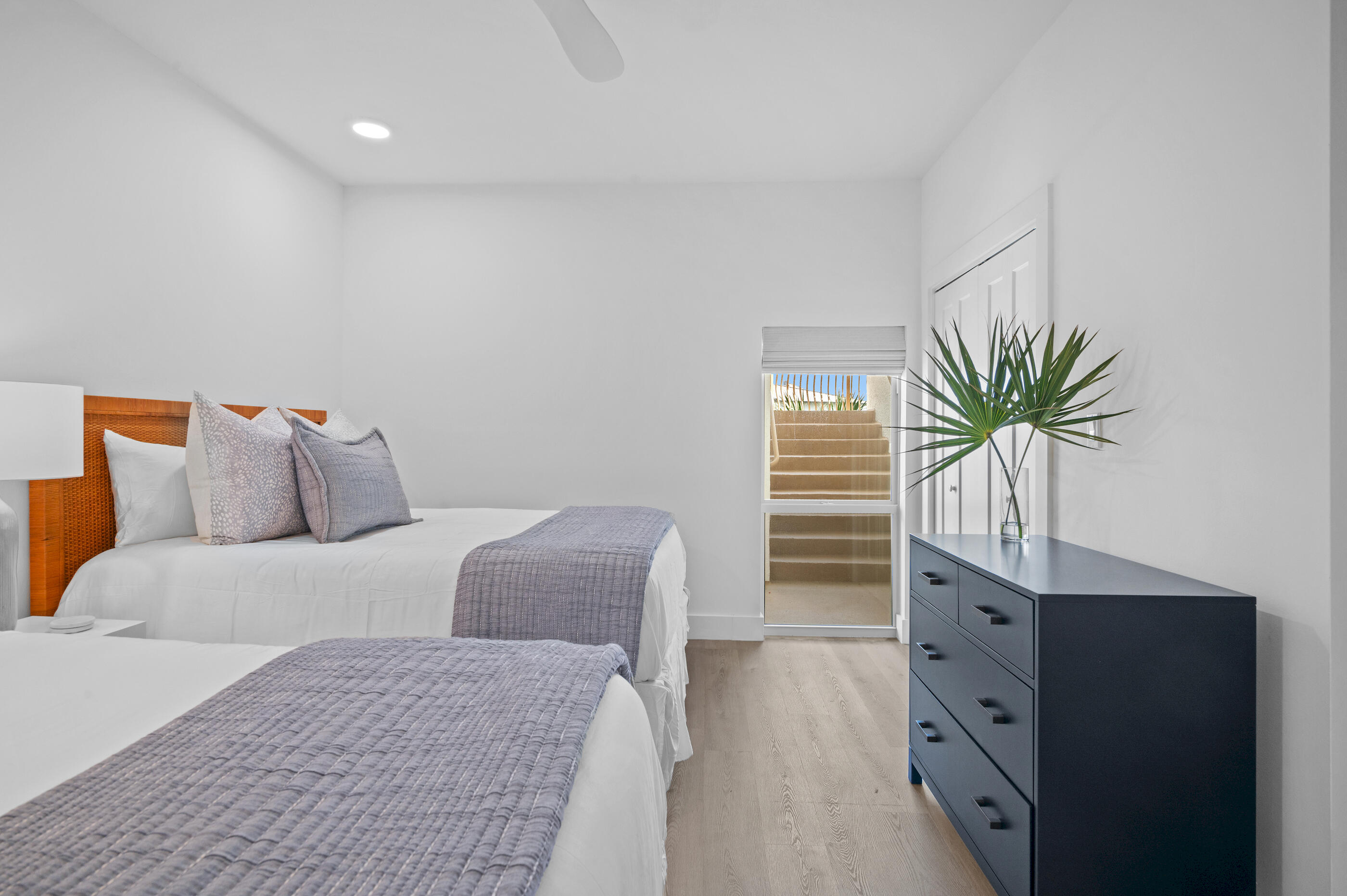 HIGH POINTE RESORT CONDO - Residential