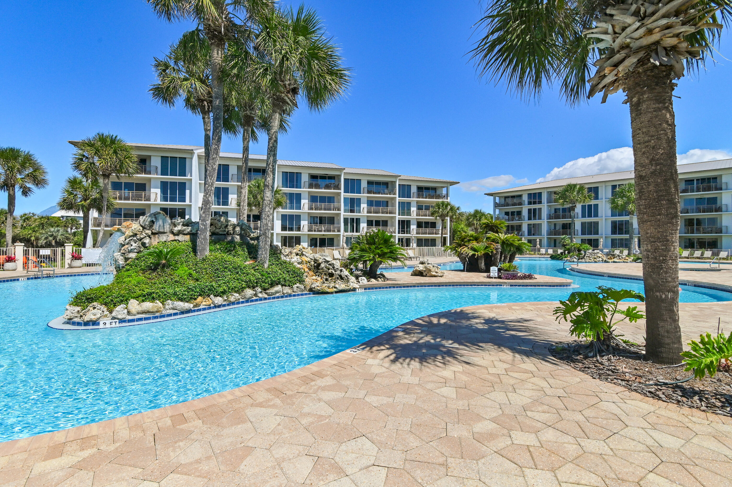 HIGH POINTE RESORT CONDO - Residential