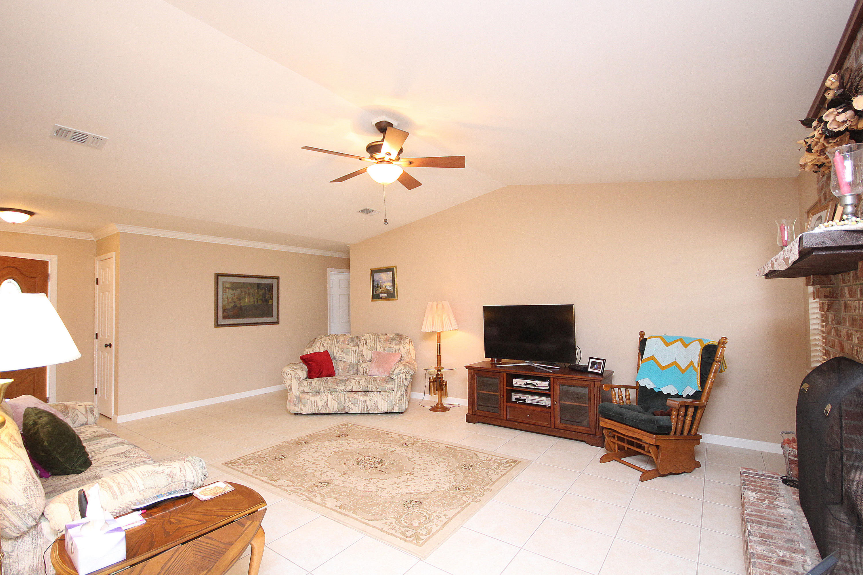 VALPARAISO PINECREST 6 - Residential