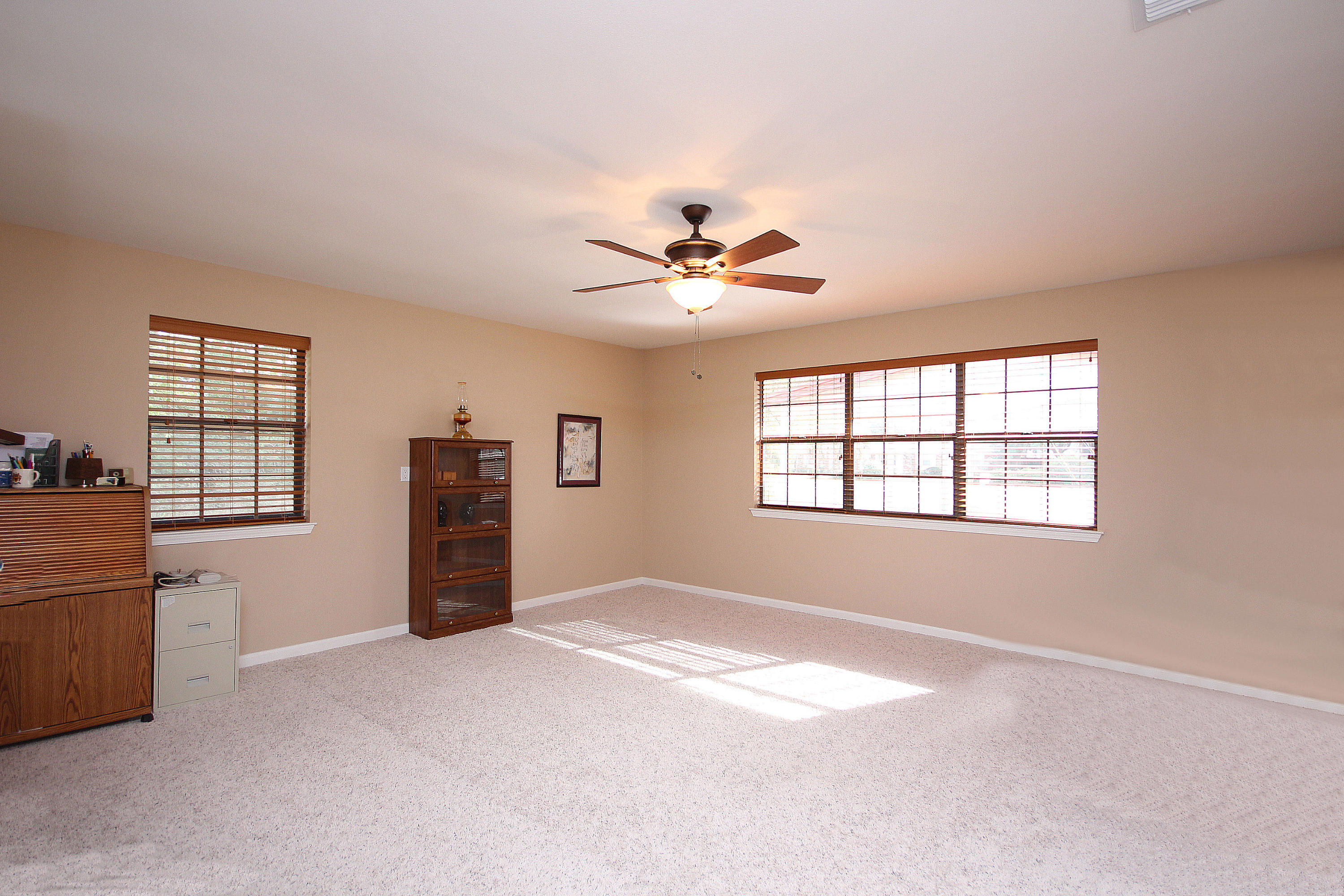 VALPARAISO PINECREST 6 - Residential