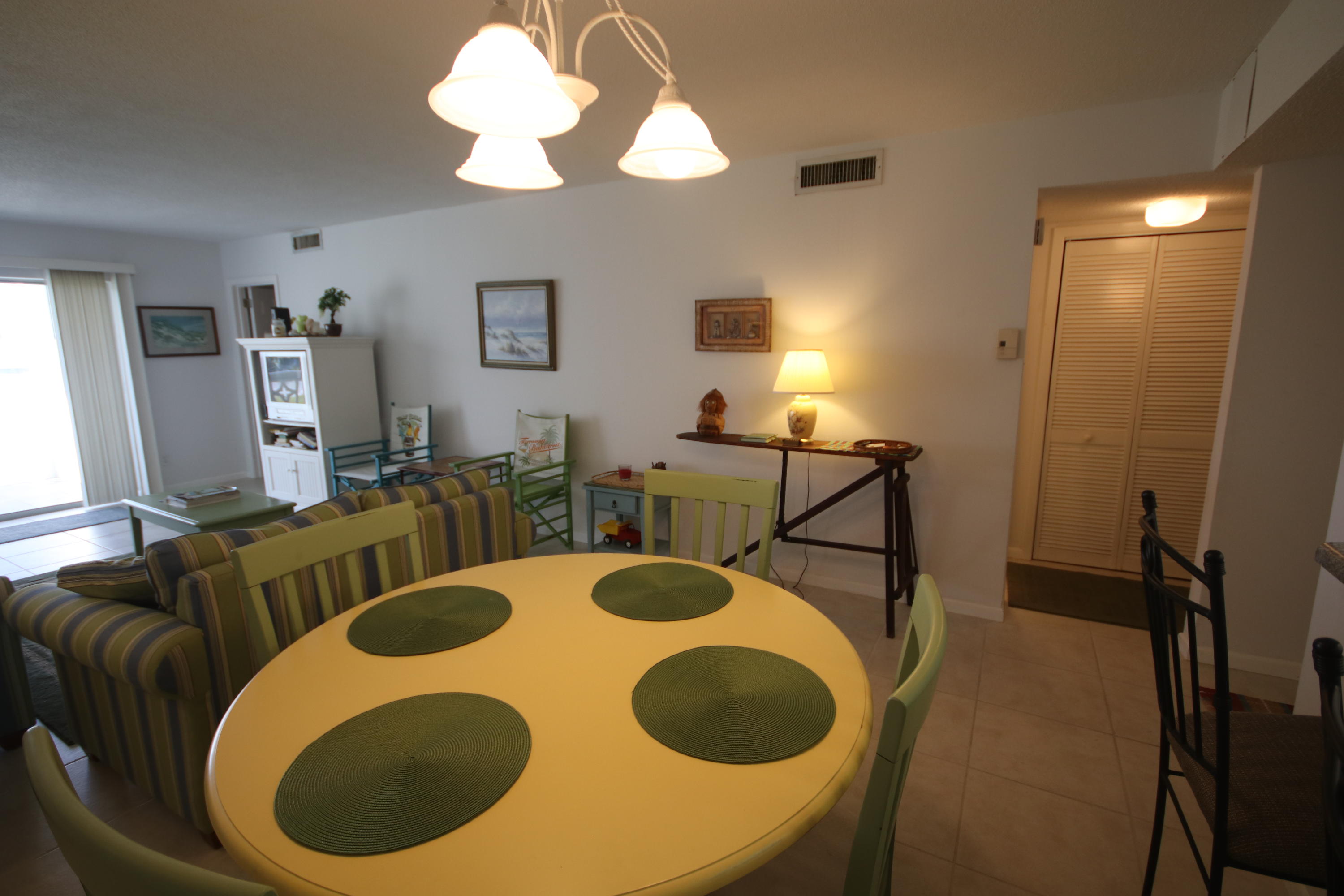 EL MATADOR CONDO - Residential