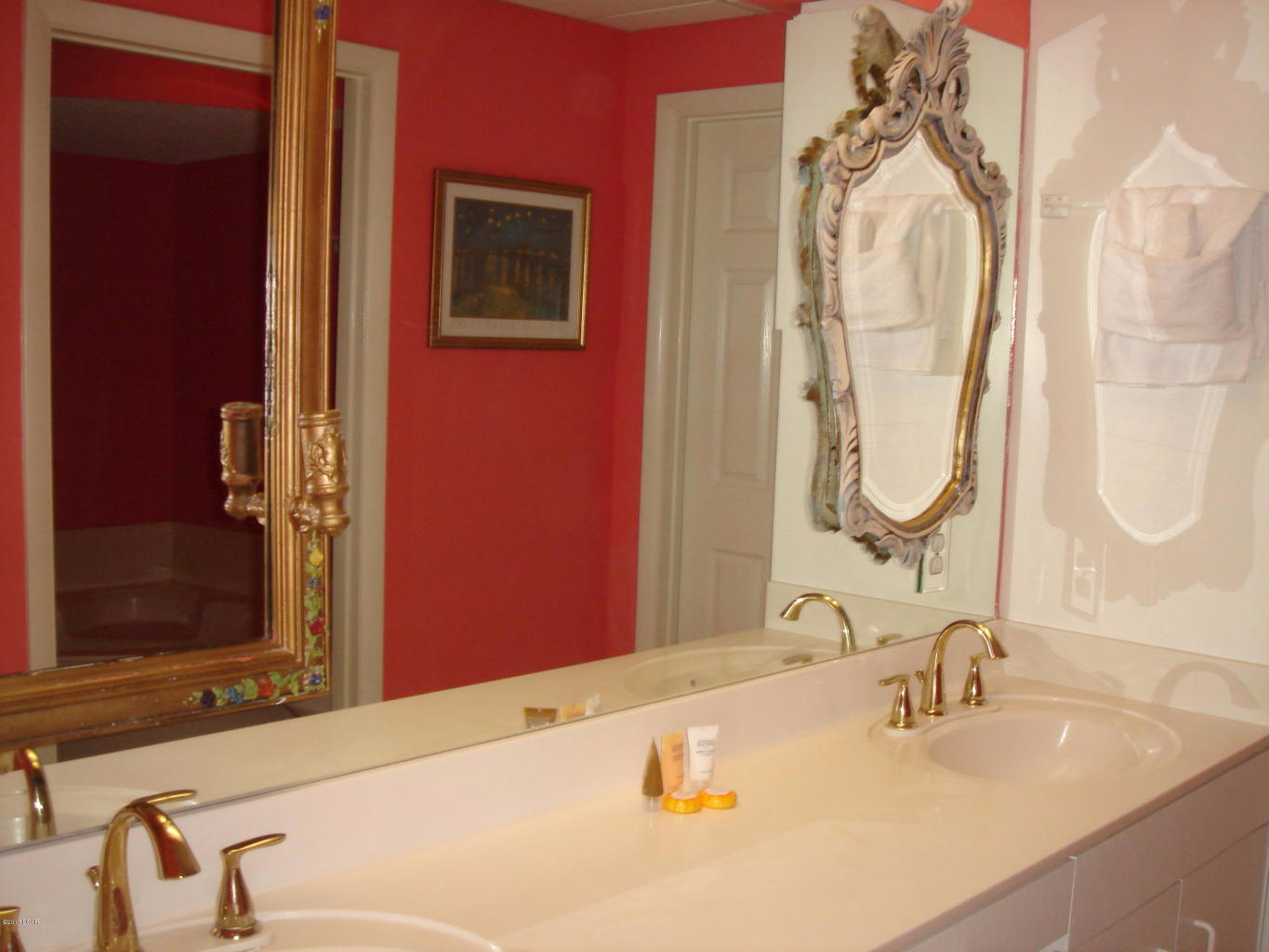 HIGH POINTE RESORT CONDO - Residential