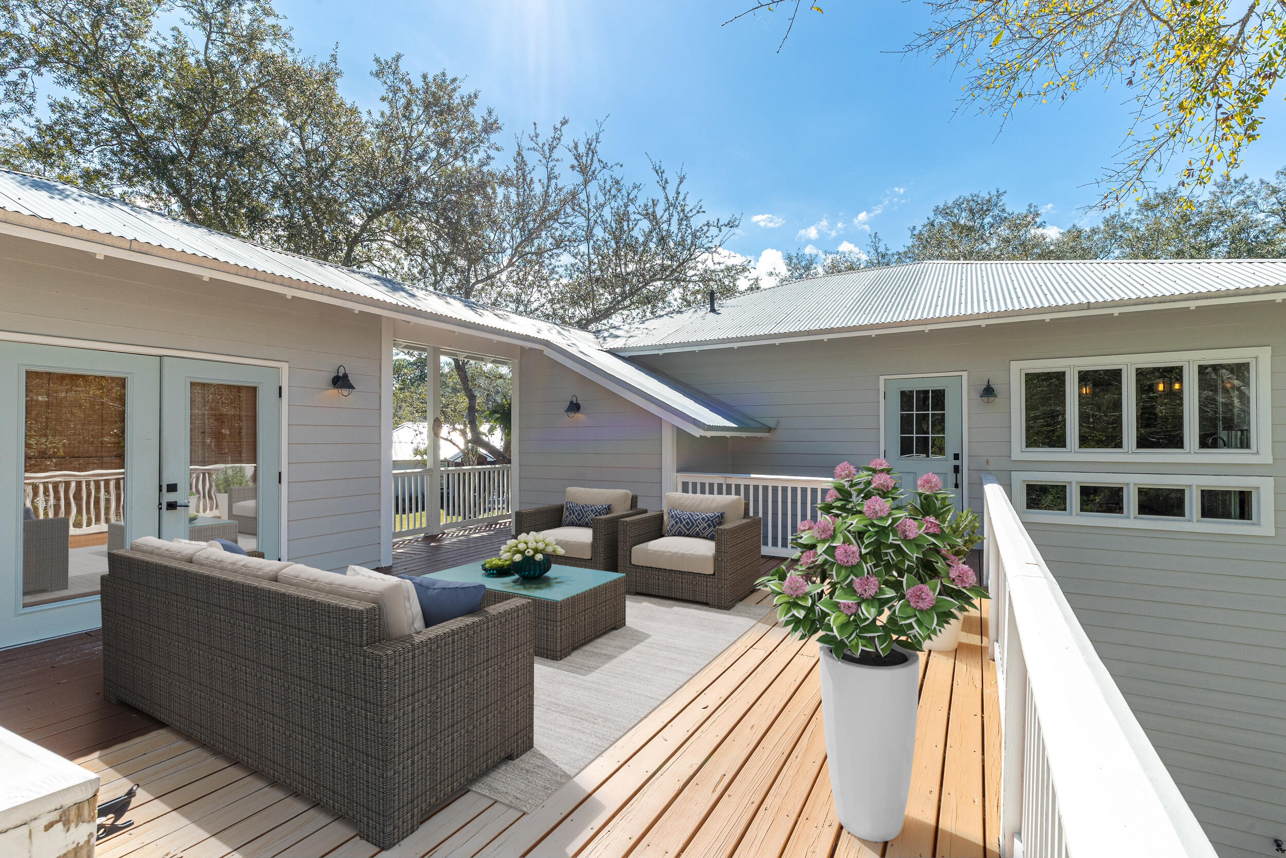 TURQUOISE BEACH 2ND ADDN - Residential