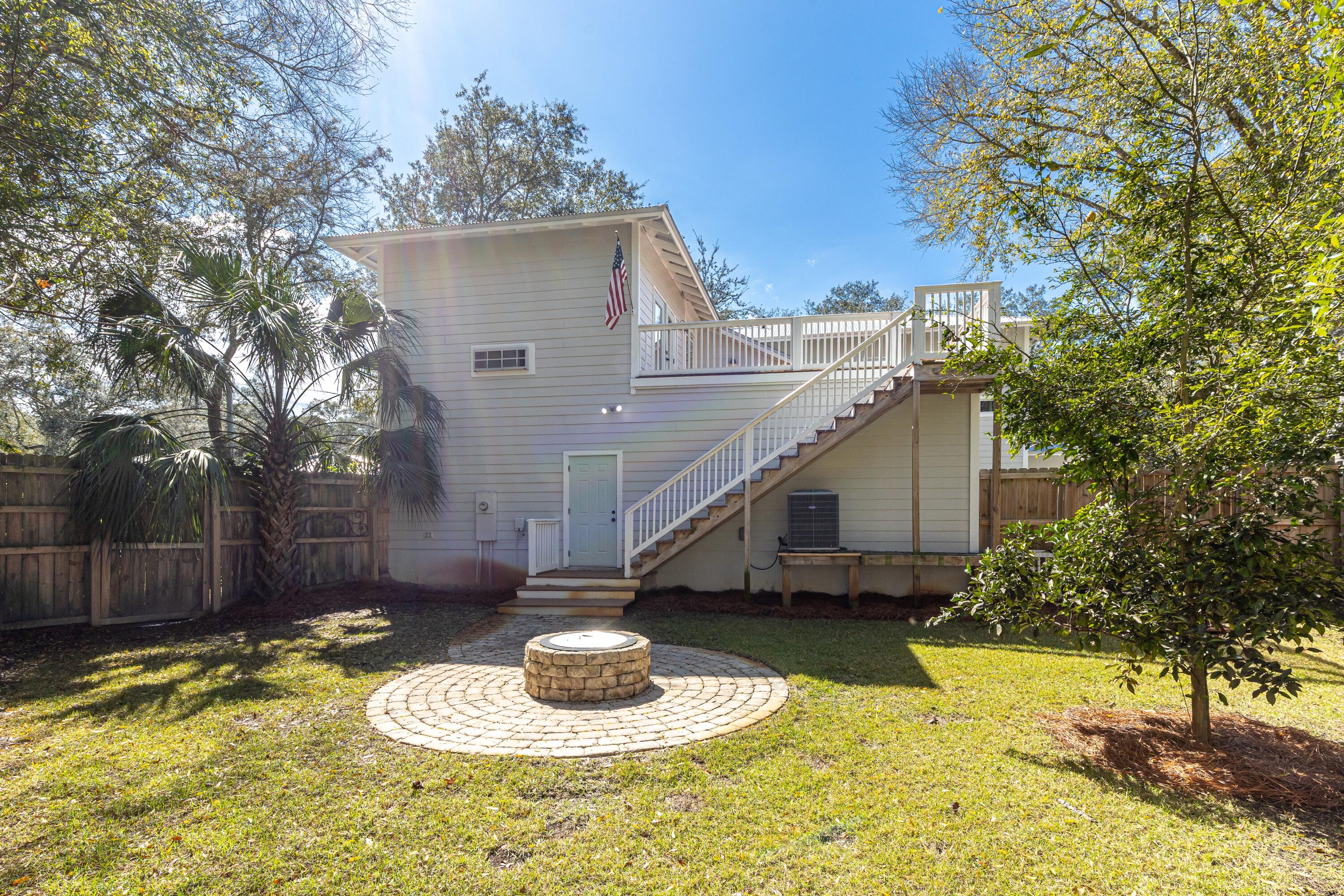 TURQUOISE BEACH 2ND ADDN - Residential