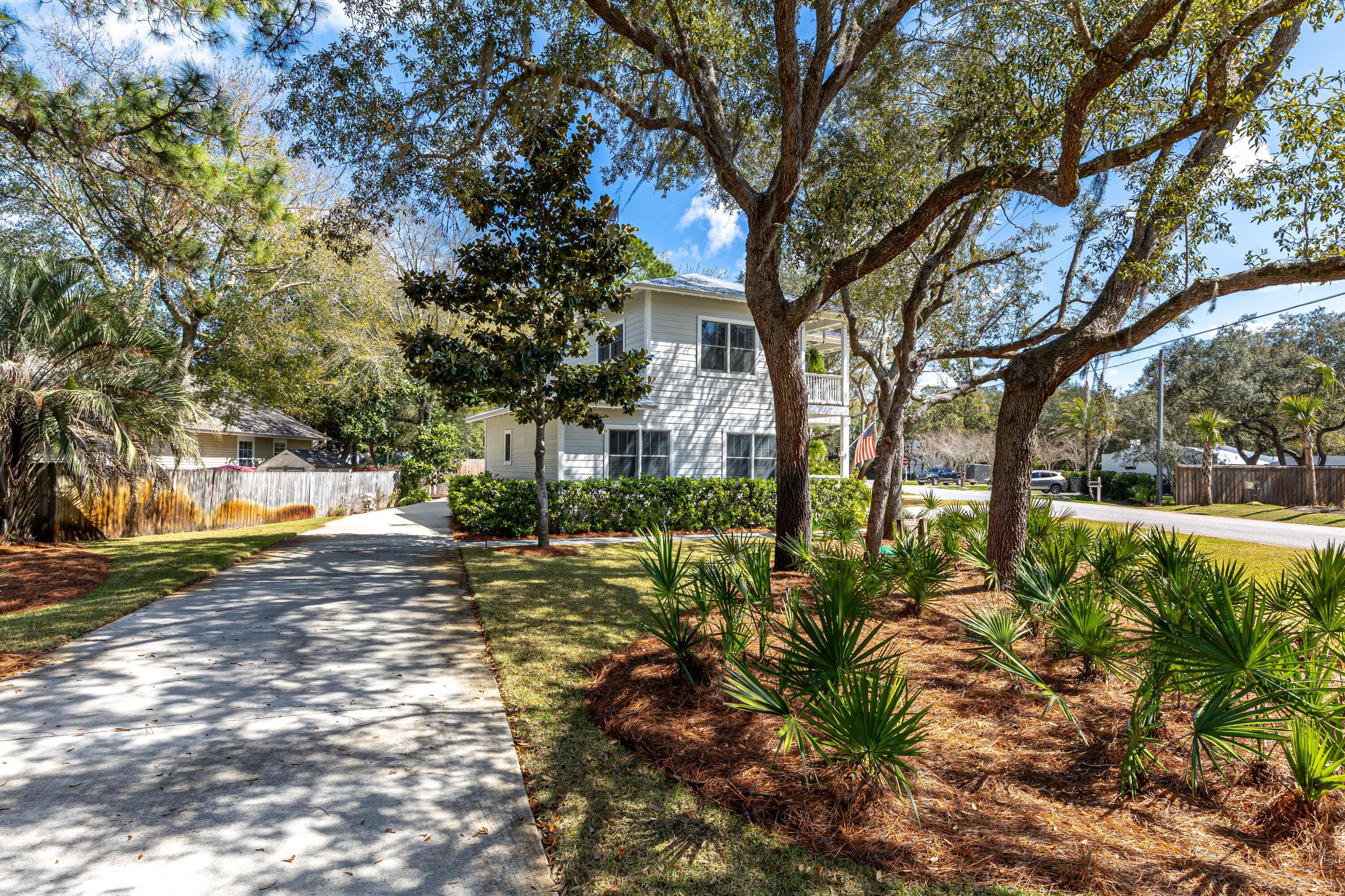 TURQUOISE BEACH 2ND ADDN - Residential