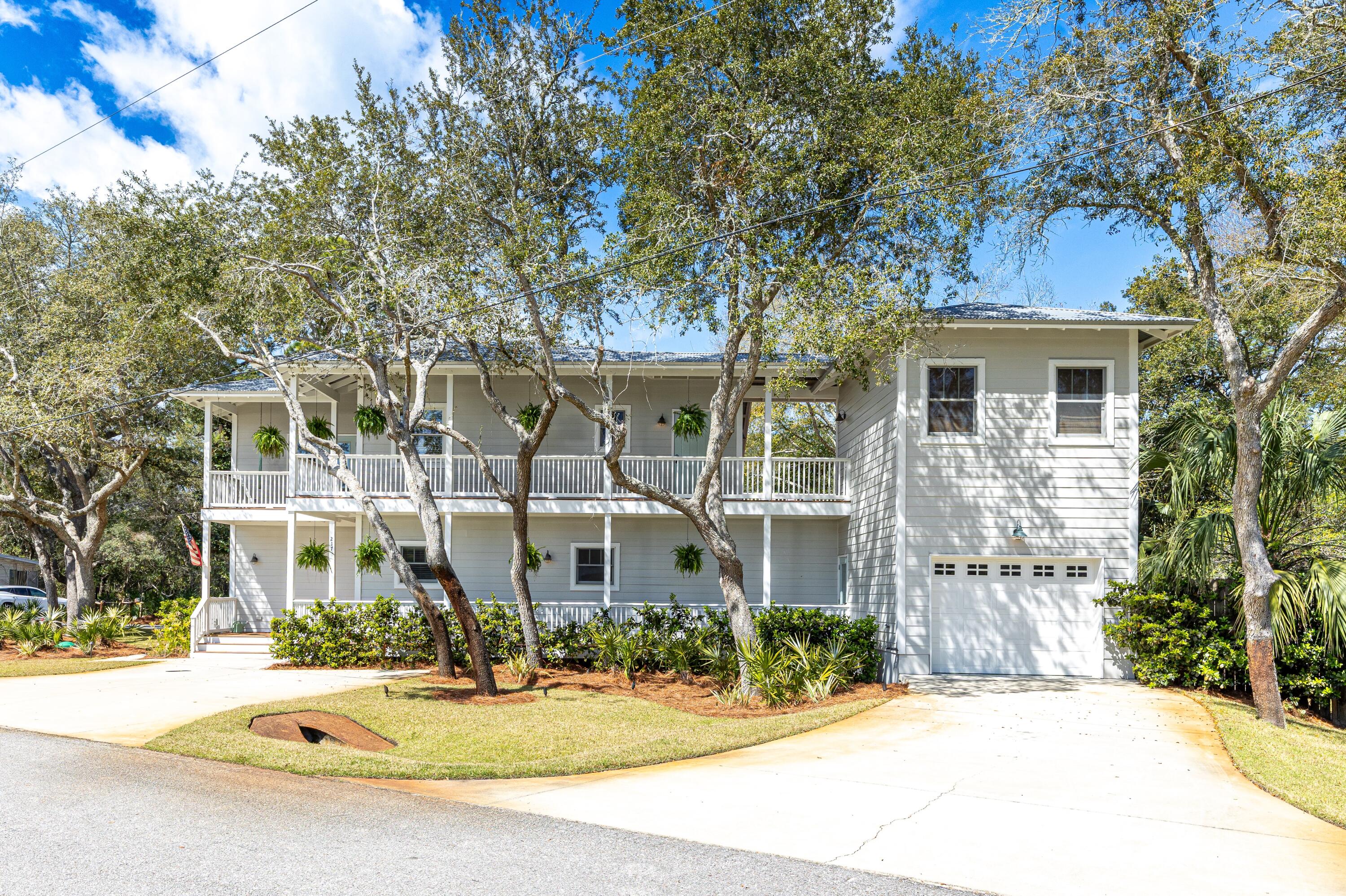 TURQUOISE BEACH 2ND ADDN - Residential