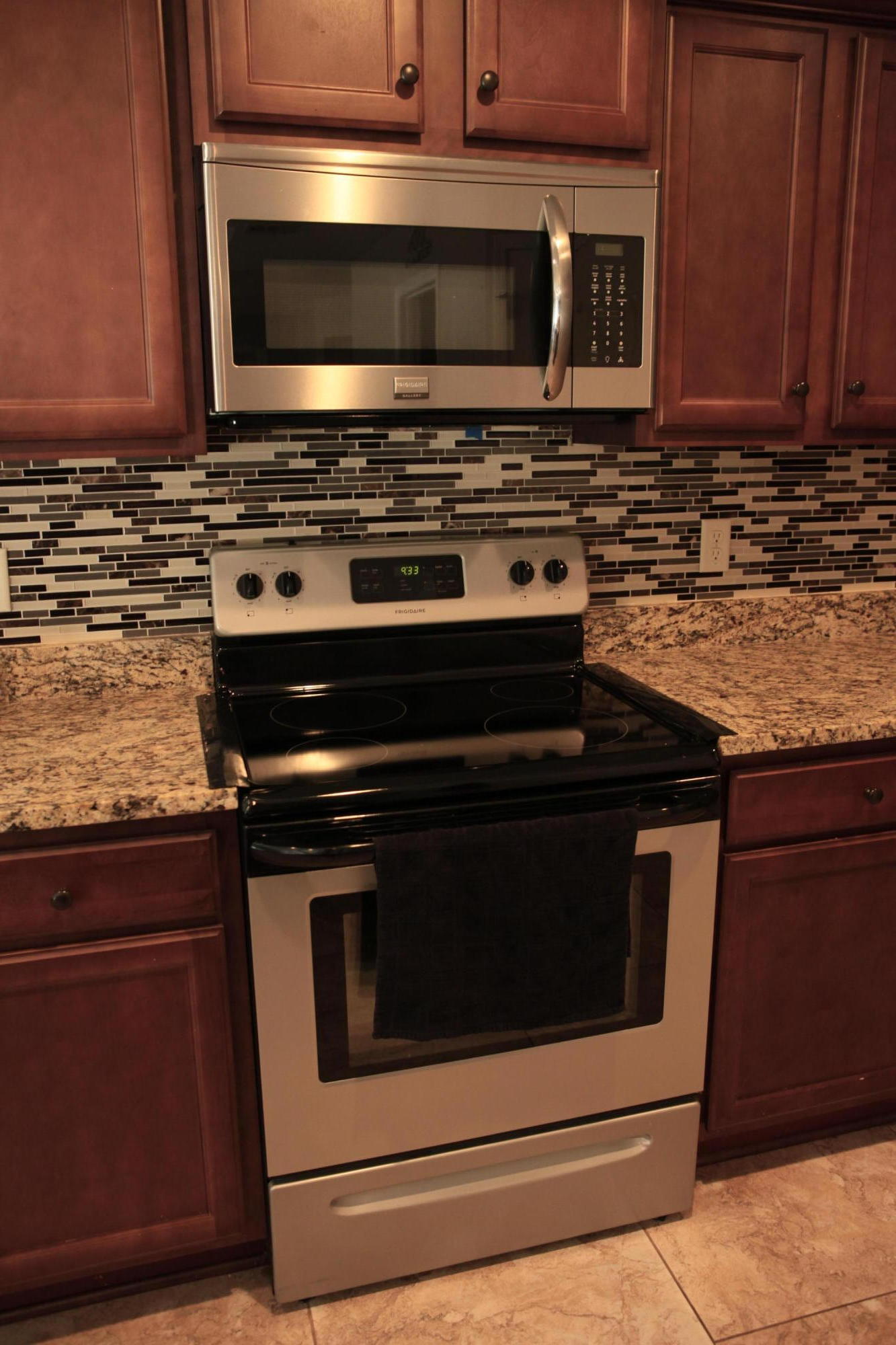 TRAILWOOD ESTATES - Residential