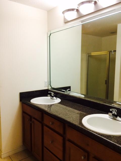 PINES THE - Residential Lease