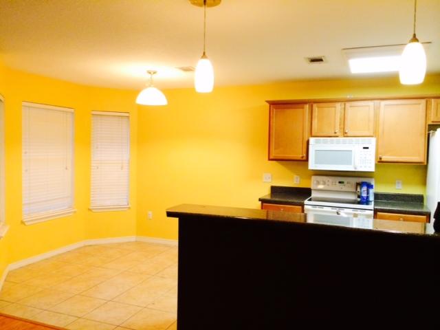 PINES THE - Residential Lease