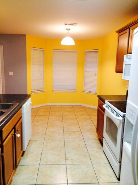 PINES THE - Residential Lease