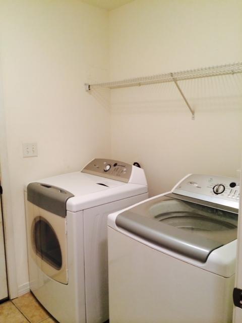 PINES THE - Residential Lease