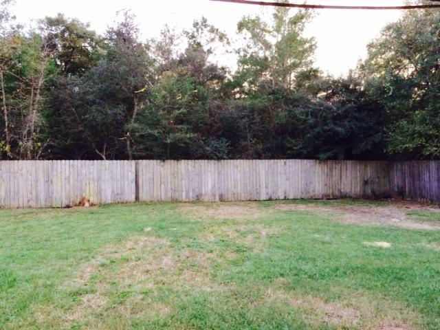 PINES THE - Residential Lease