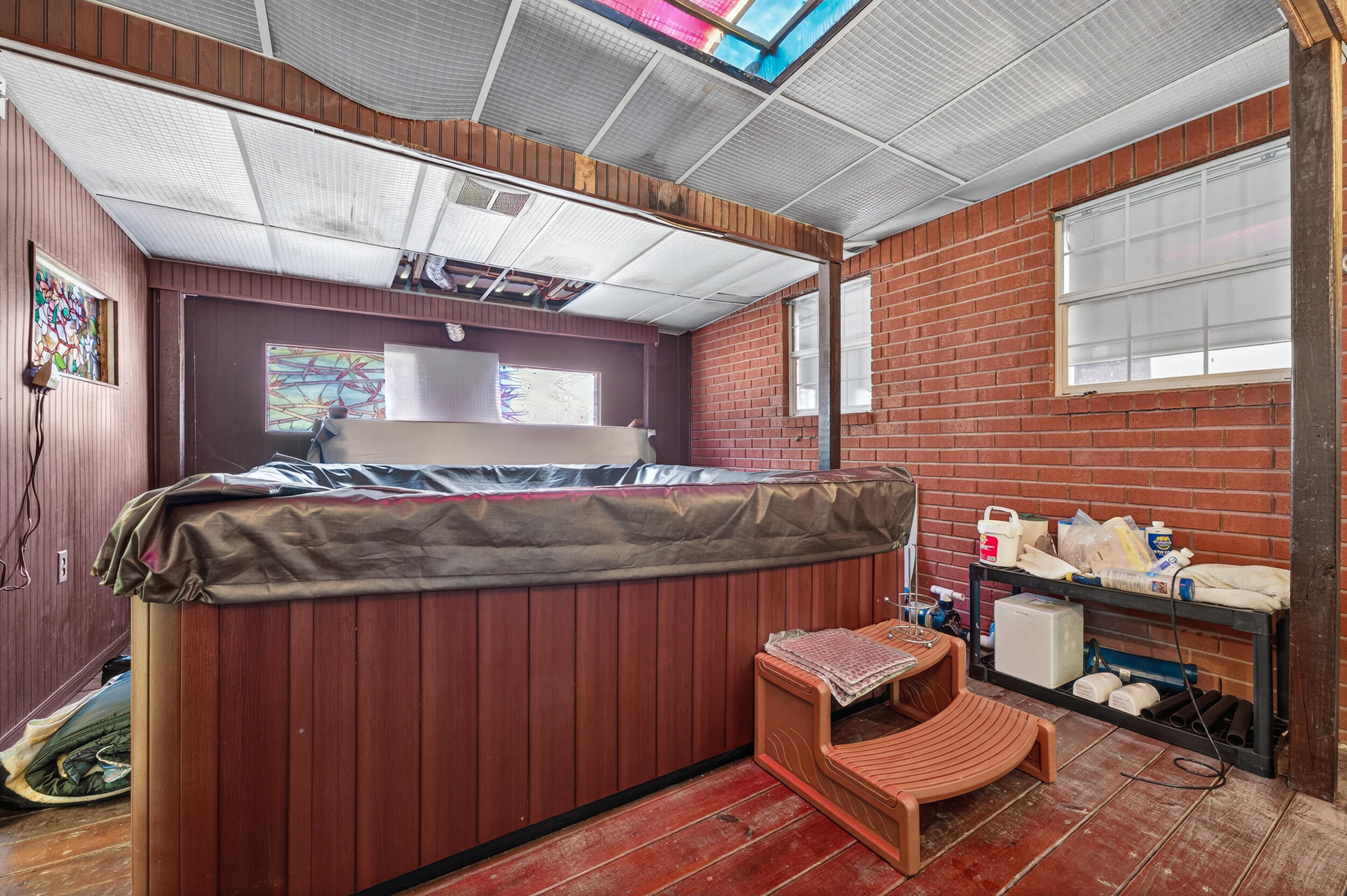 NO RECORDED SUBDIVISION - Residential