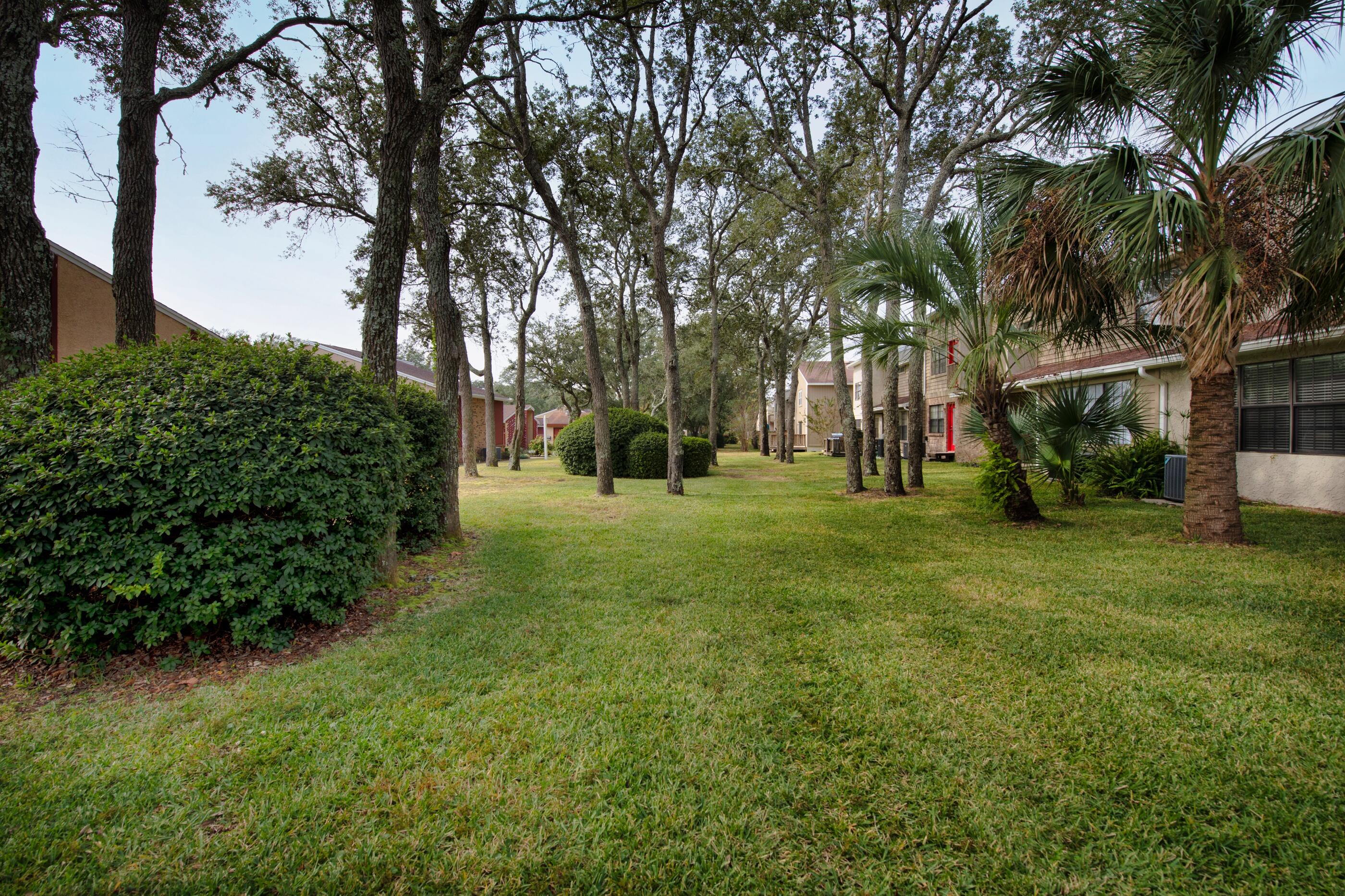 GREEN ARBOR T/H - Residential