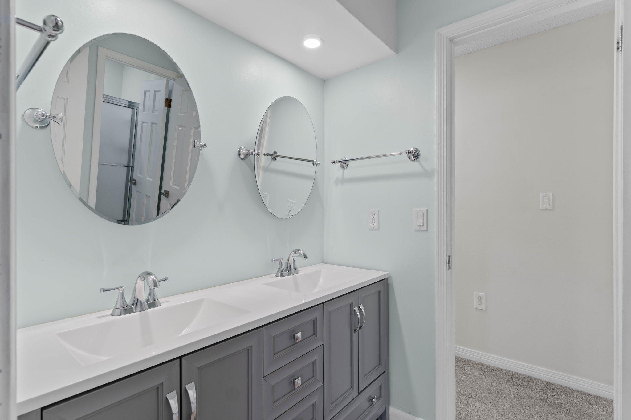 LAKE LORRAINE ESTATES - Residential