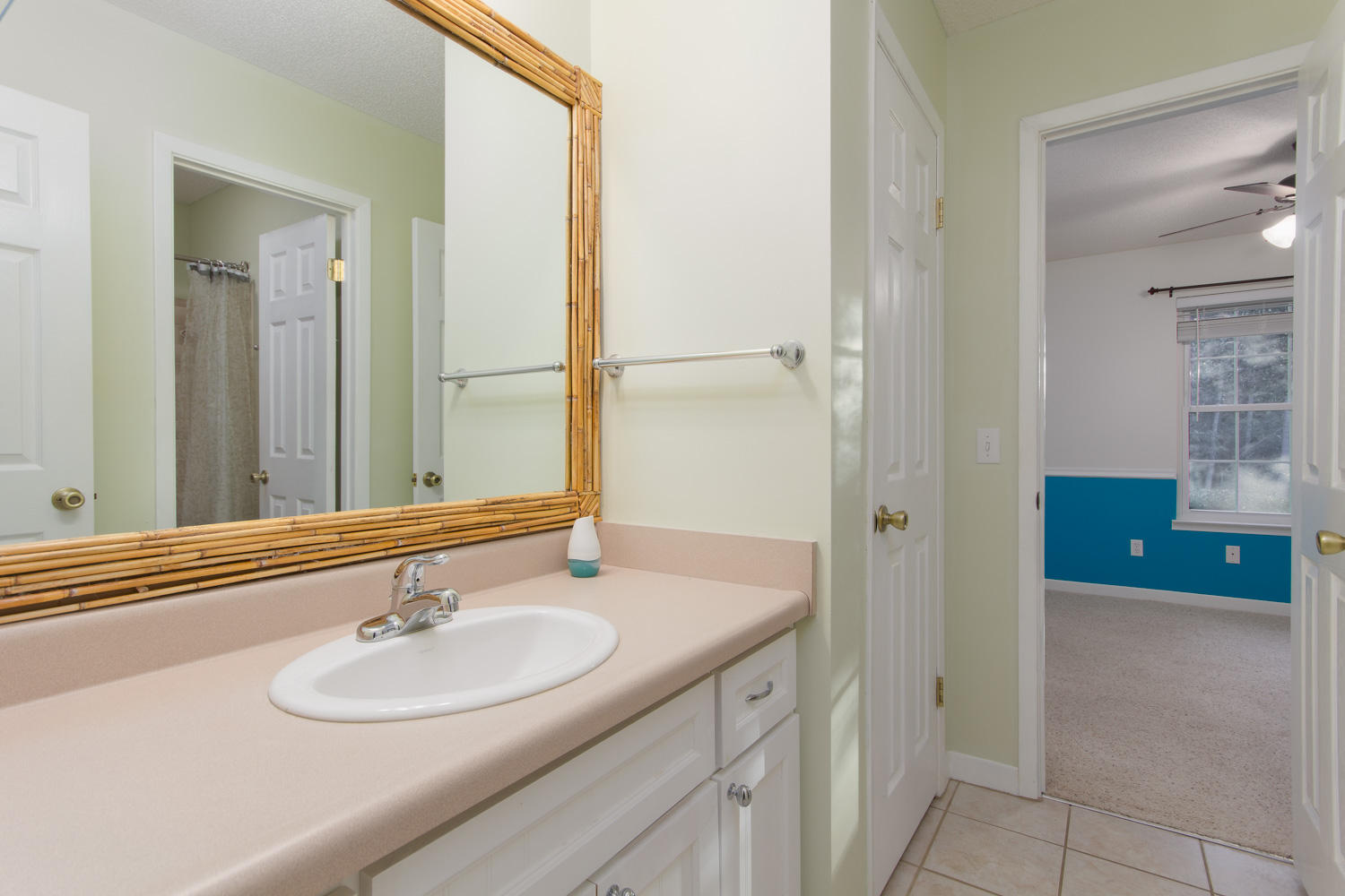 ROCKY BAYOU COUNTRY CLUB ESTATES 3 - Residential