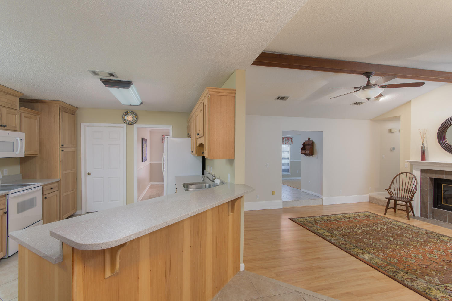 ROCKY BAYOU COUNTRY CLUB ESTATES 3 - Residential