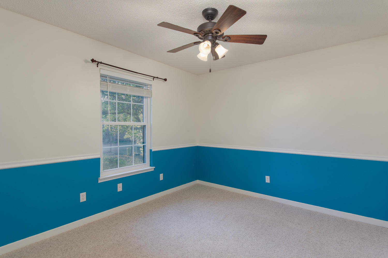 ROCKY BAYOU COUNTRY CLUB ESTATES 3 - Residential