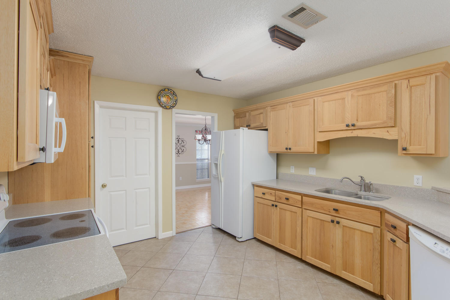 ROCKY BAYOU COUNTRY CLUB ESTATES 3 - Residential