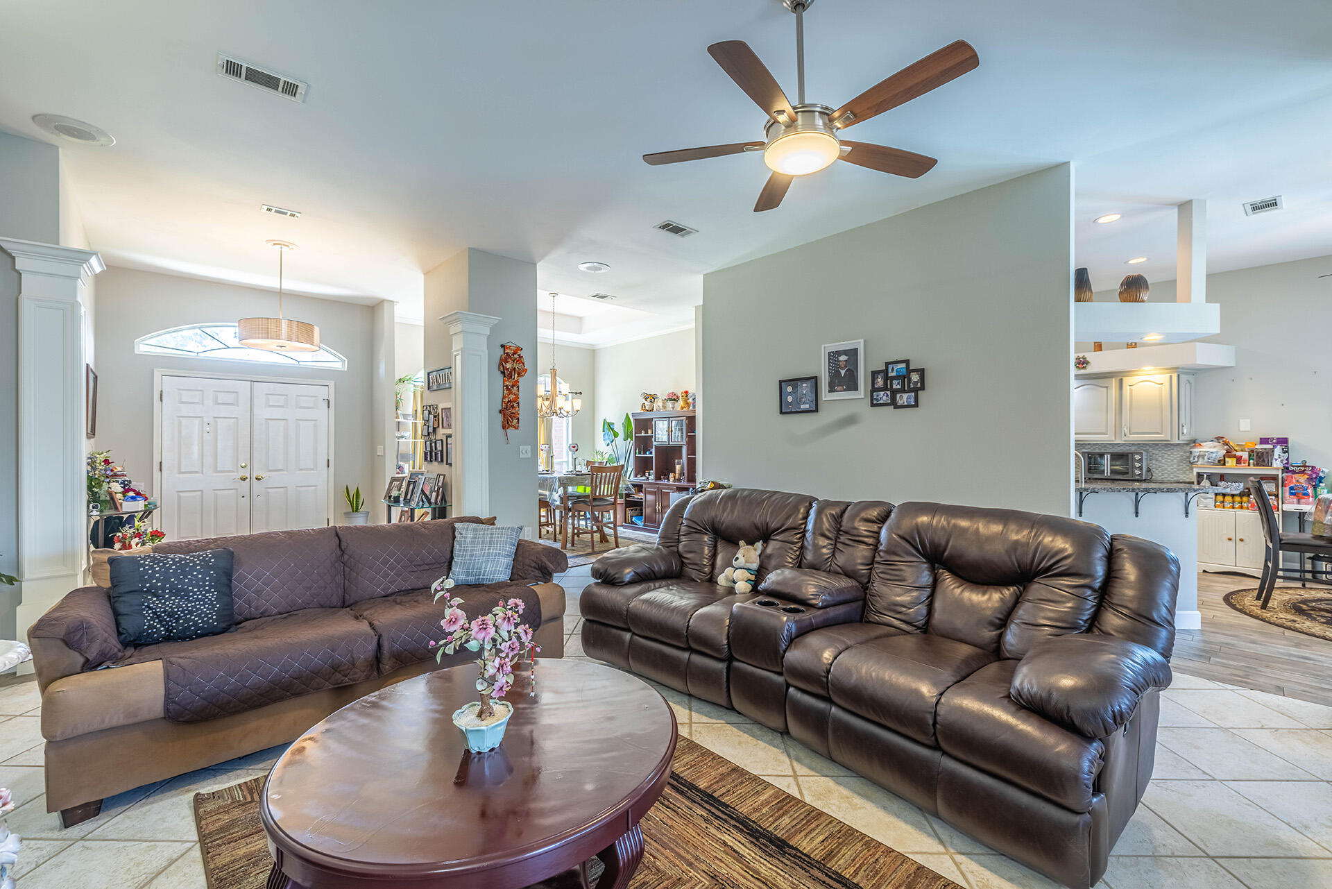 CASTELAR - Residential