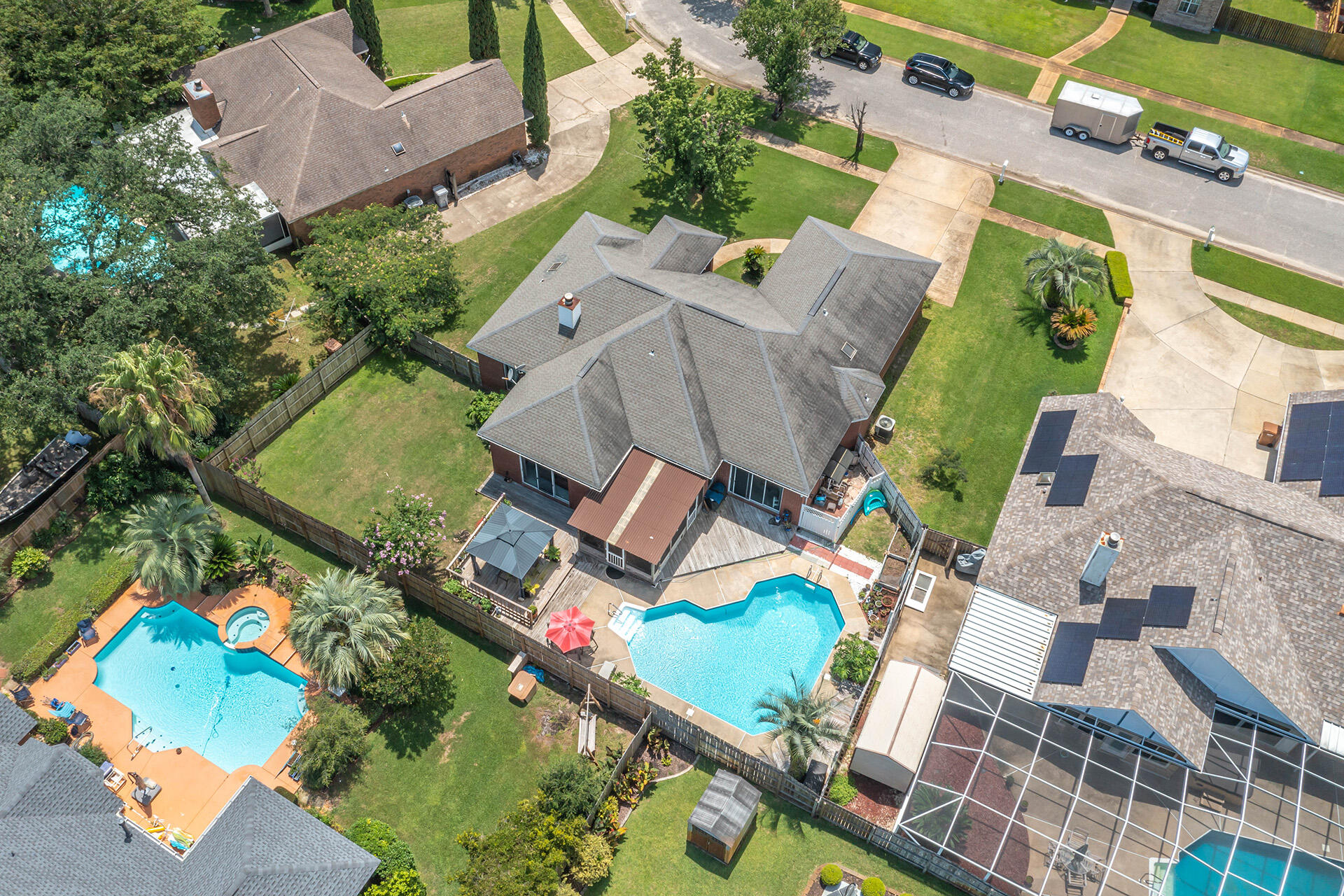 CASTELAR - Residential