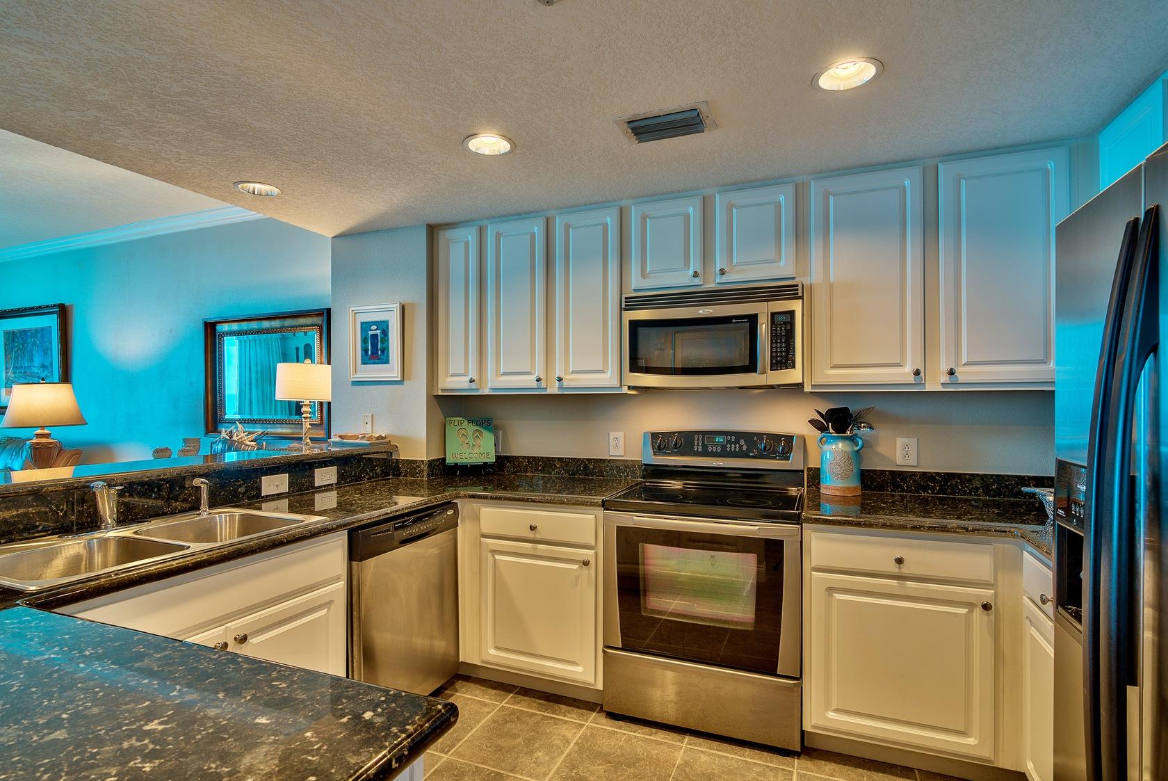 PALAZZO CONDOMINIUM - Residential