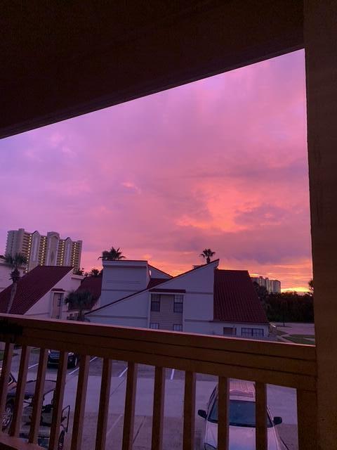 HORIZON SOUTH 1 CONDO - Residential