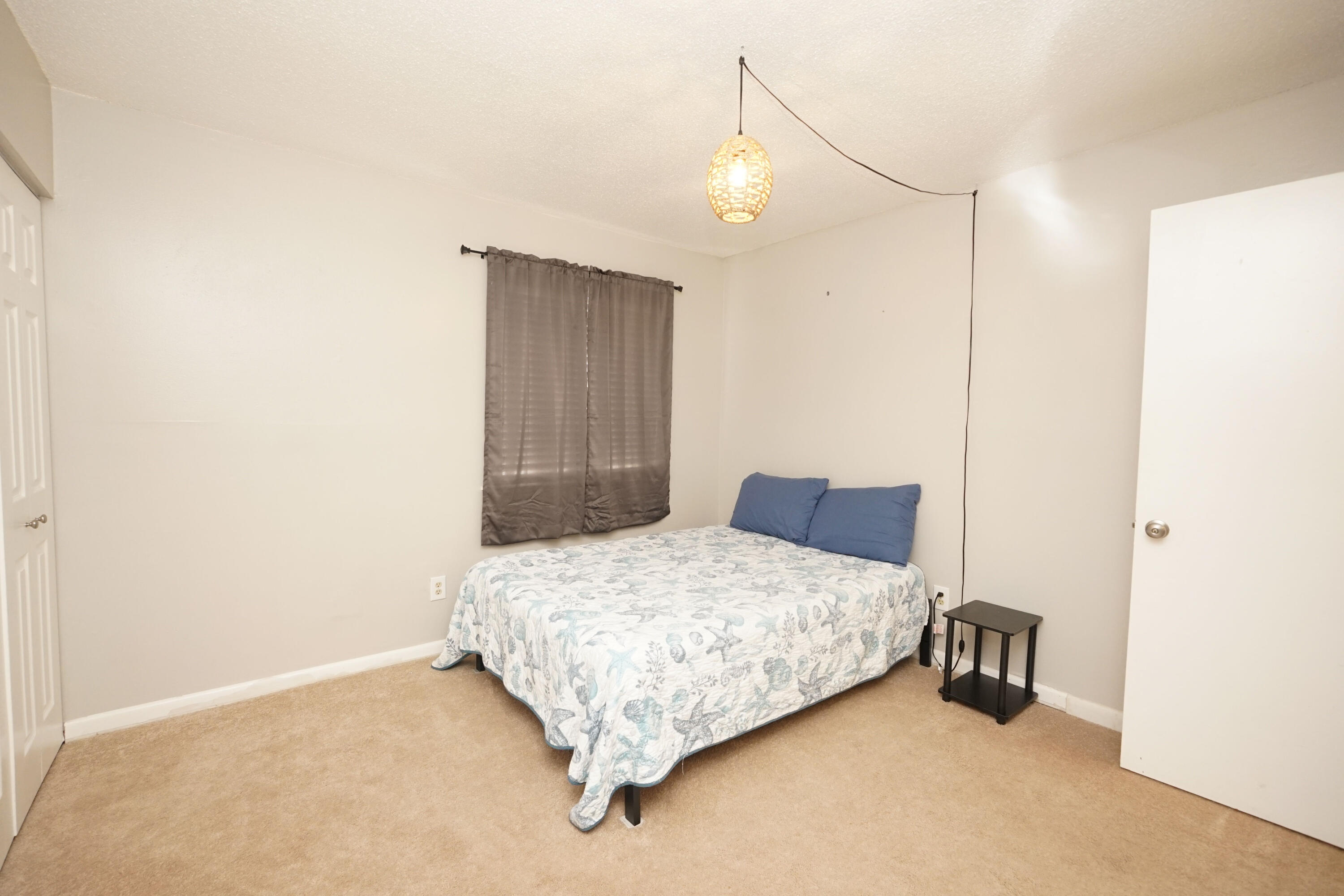 FOUNTAINHEAD CONDO - Residential Lease