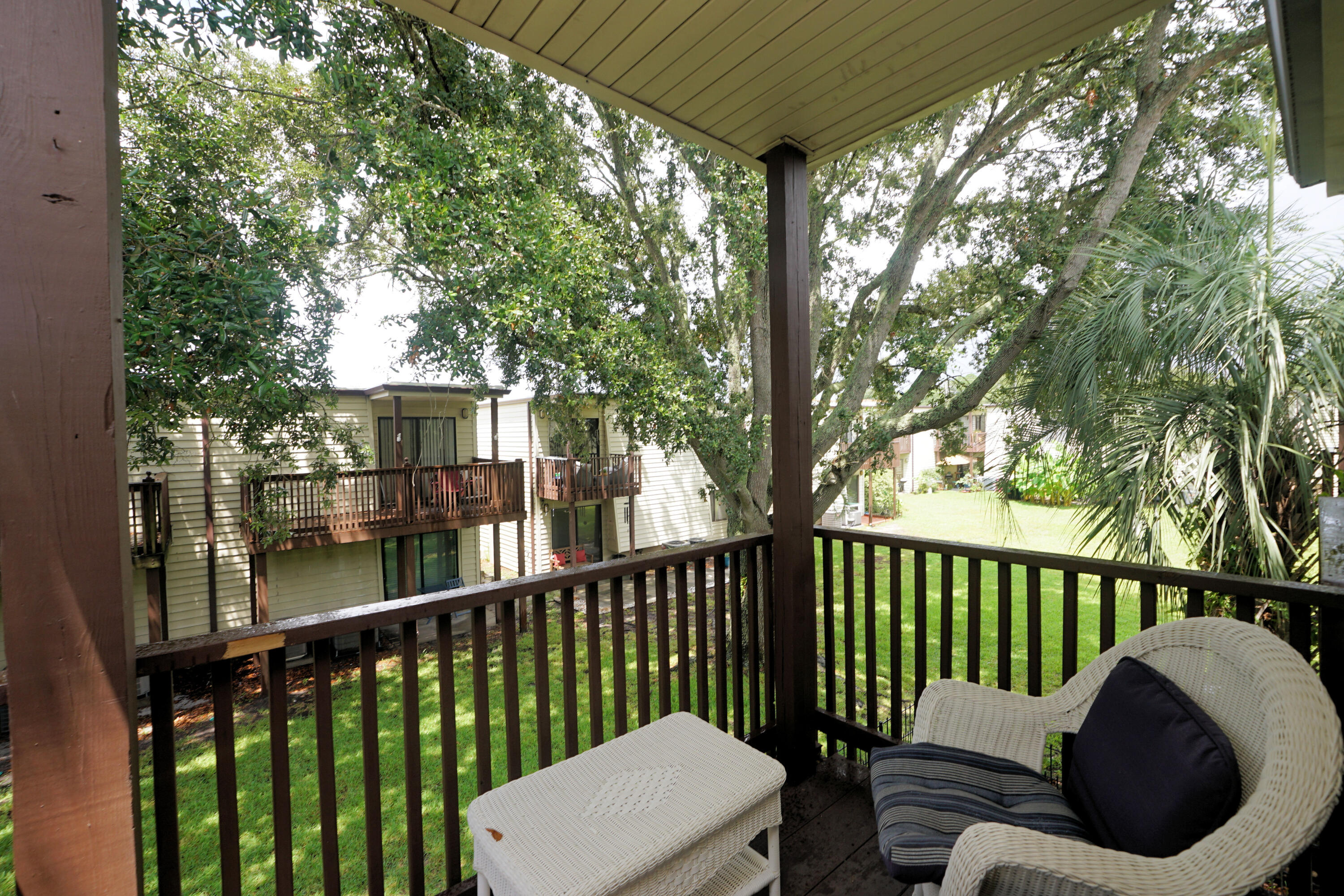FOUNTAINHEAD CONDO - Residential Lease