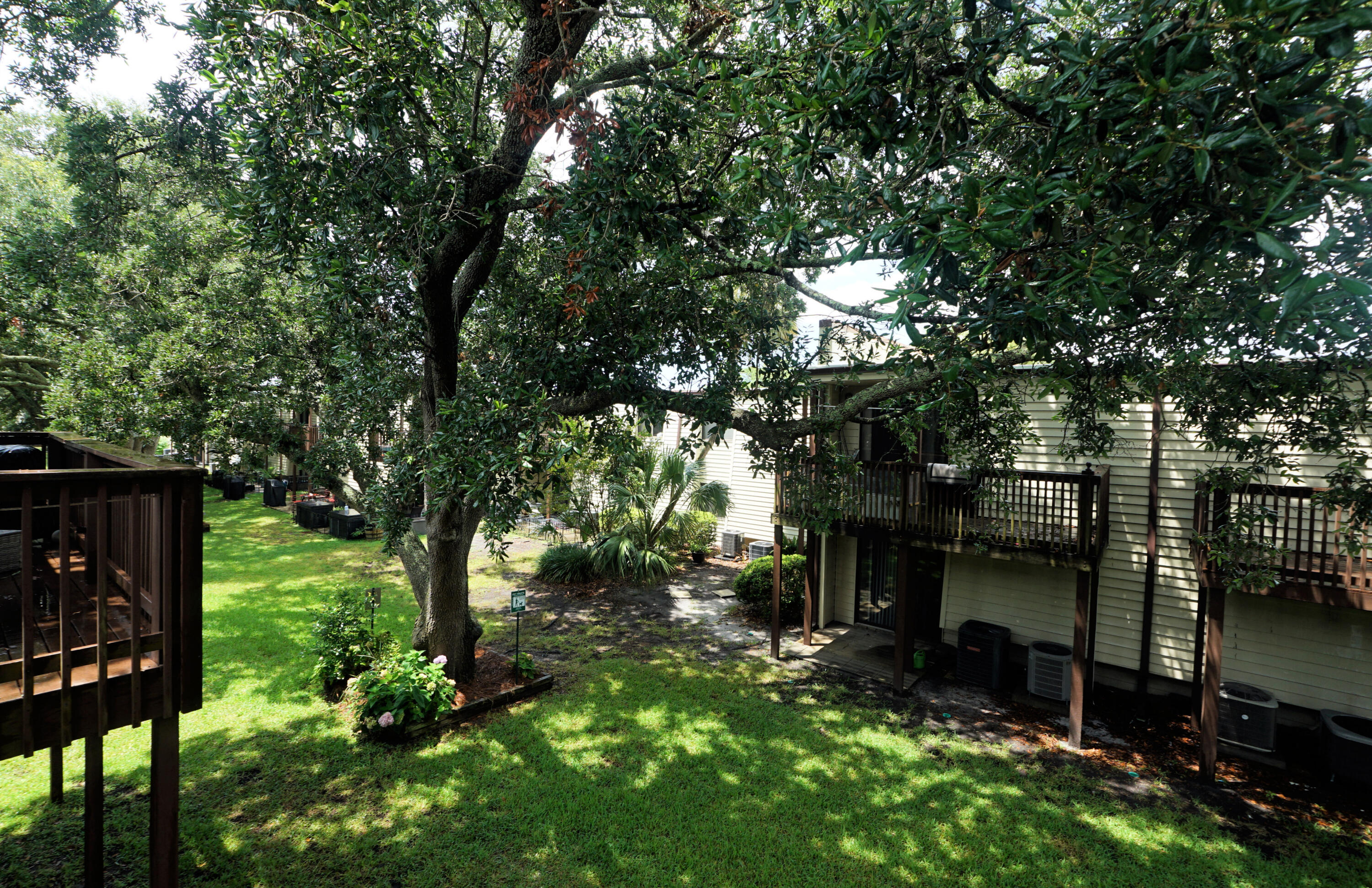 FOUNTAINHEAD CONDO - Residential Lease