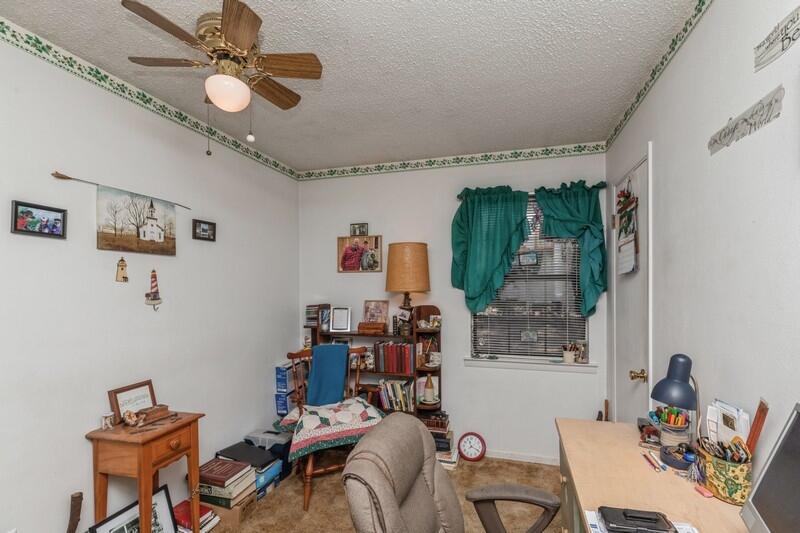 NO RECORDED SUBDIVISION - Residential