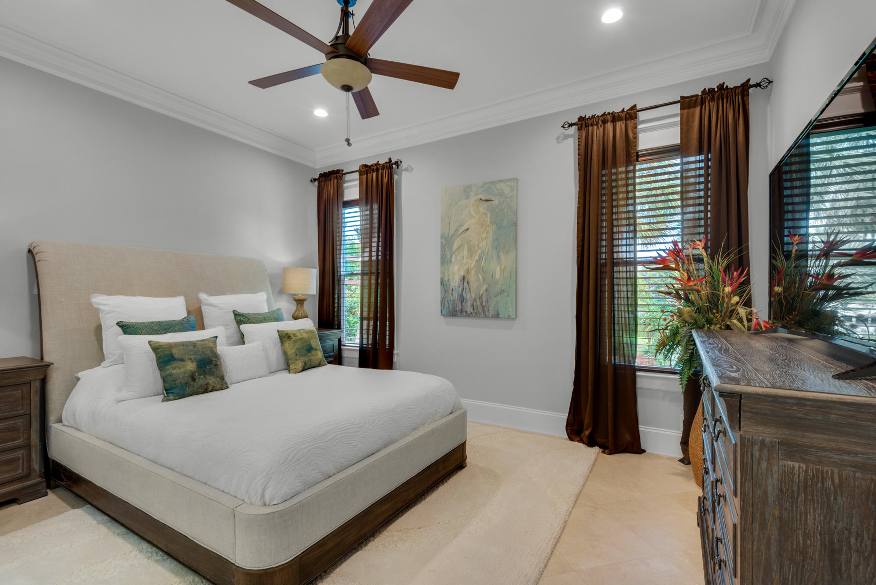 REGATTA BAY - Residential