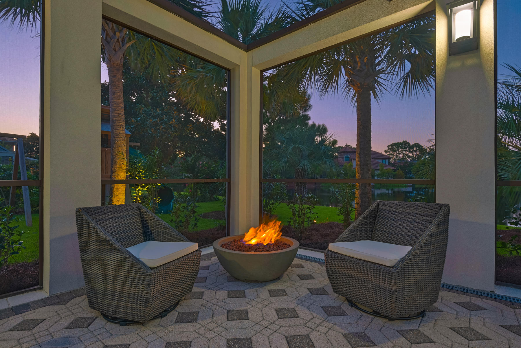 REGATTA BAY - Residential