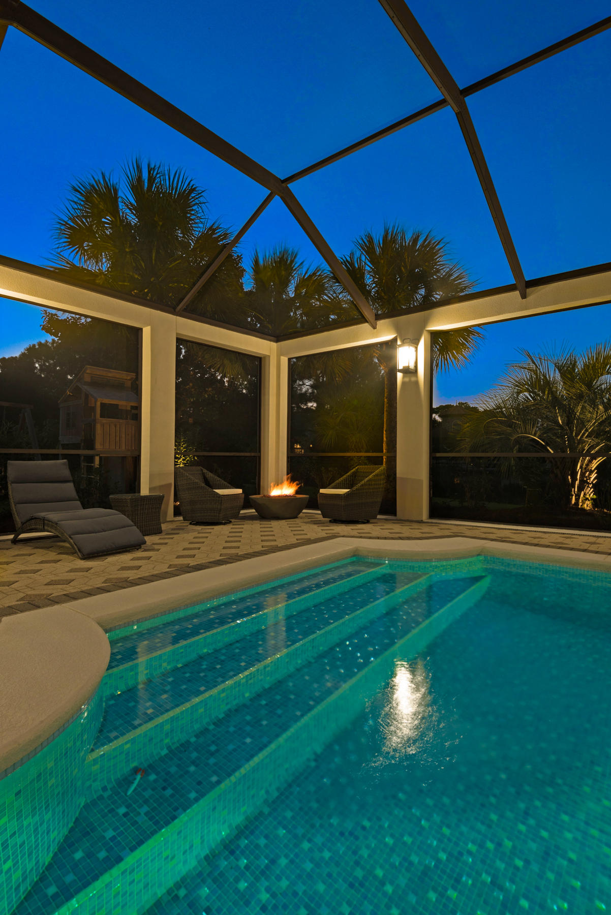 REGATTA BAY - Residential