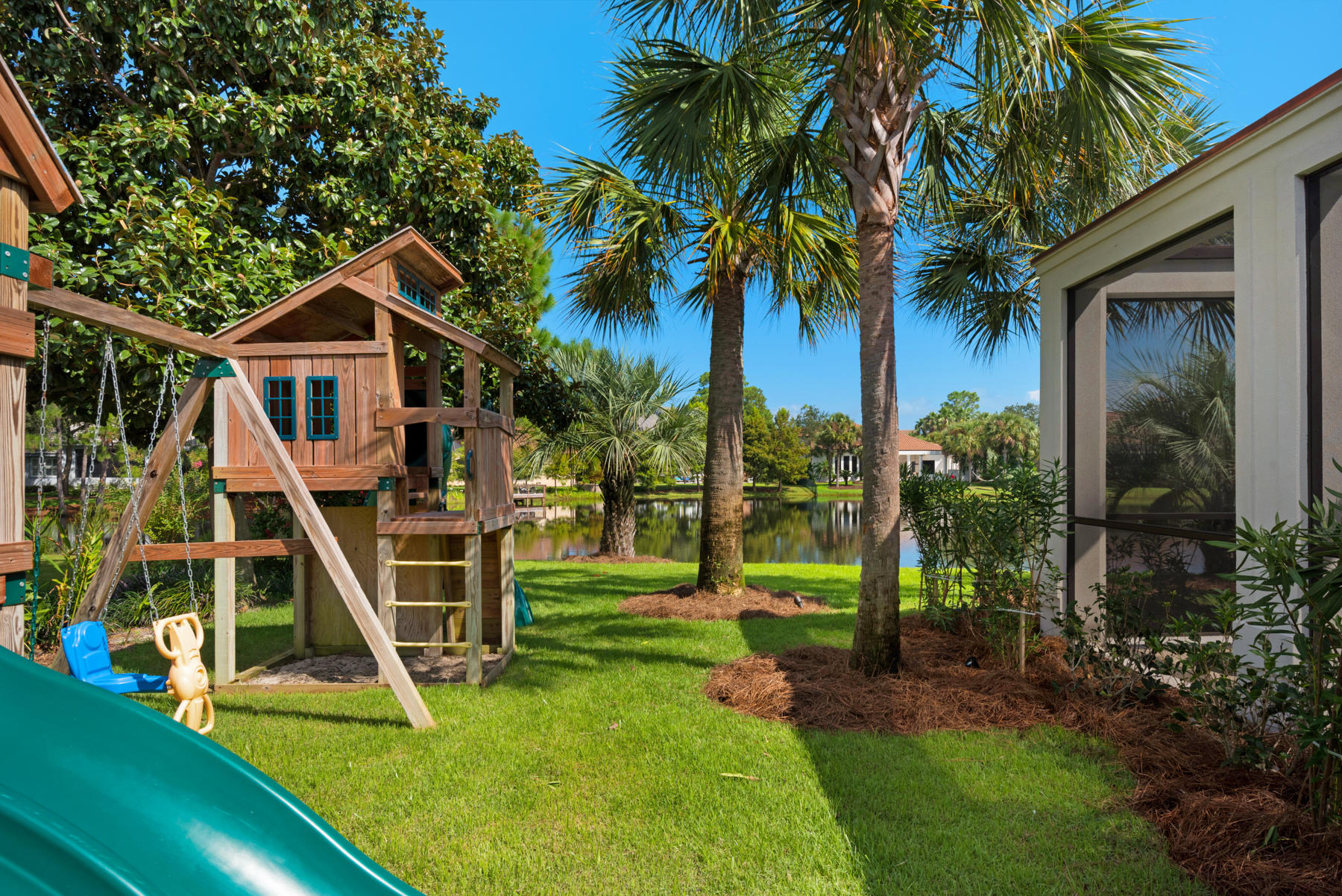 REGATTA BAY - Residential